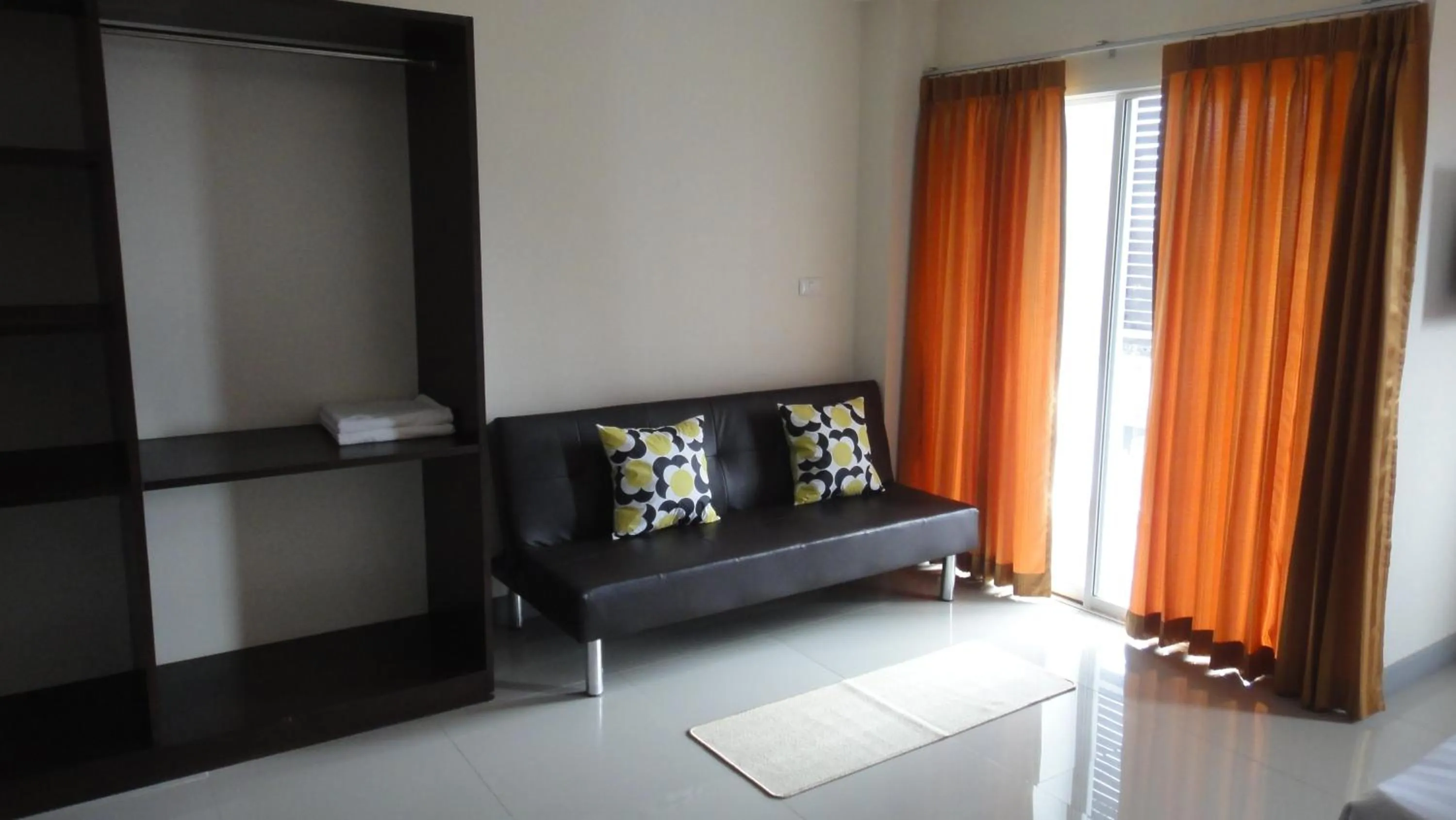 Seating Area in Mouroom