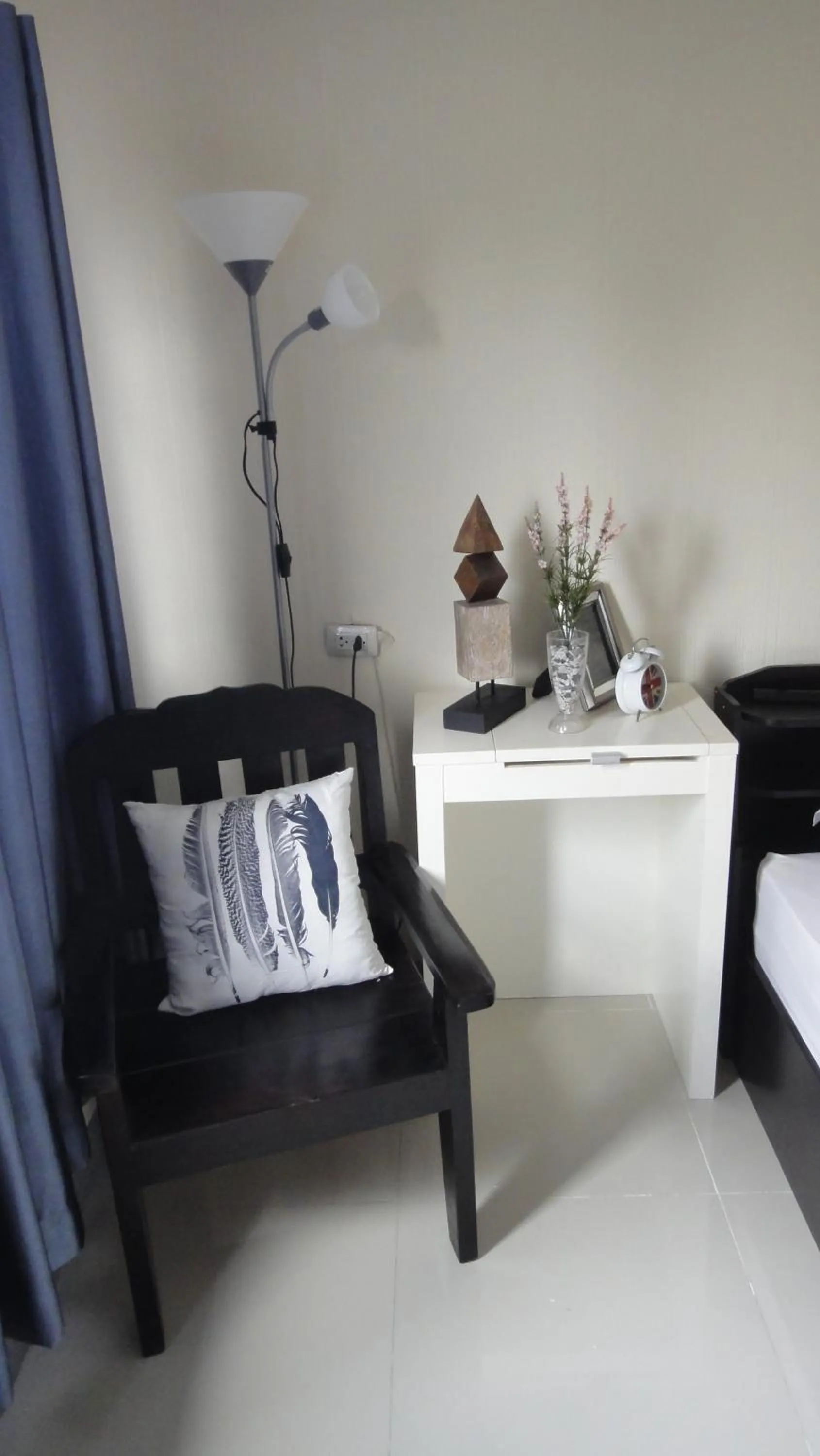 Seating Area in Mouroom