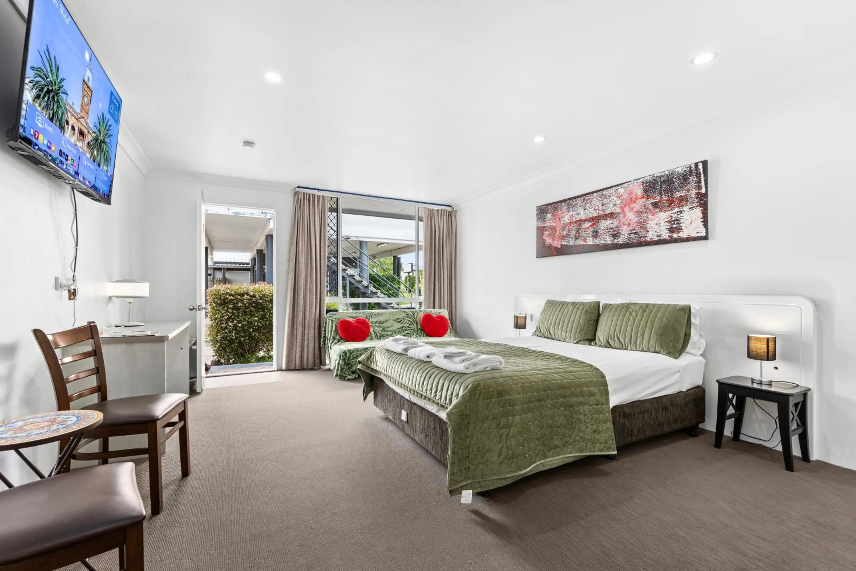 Bed in Alexander Motel