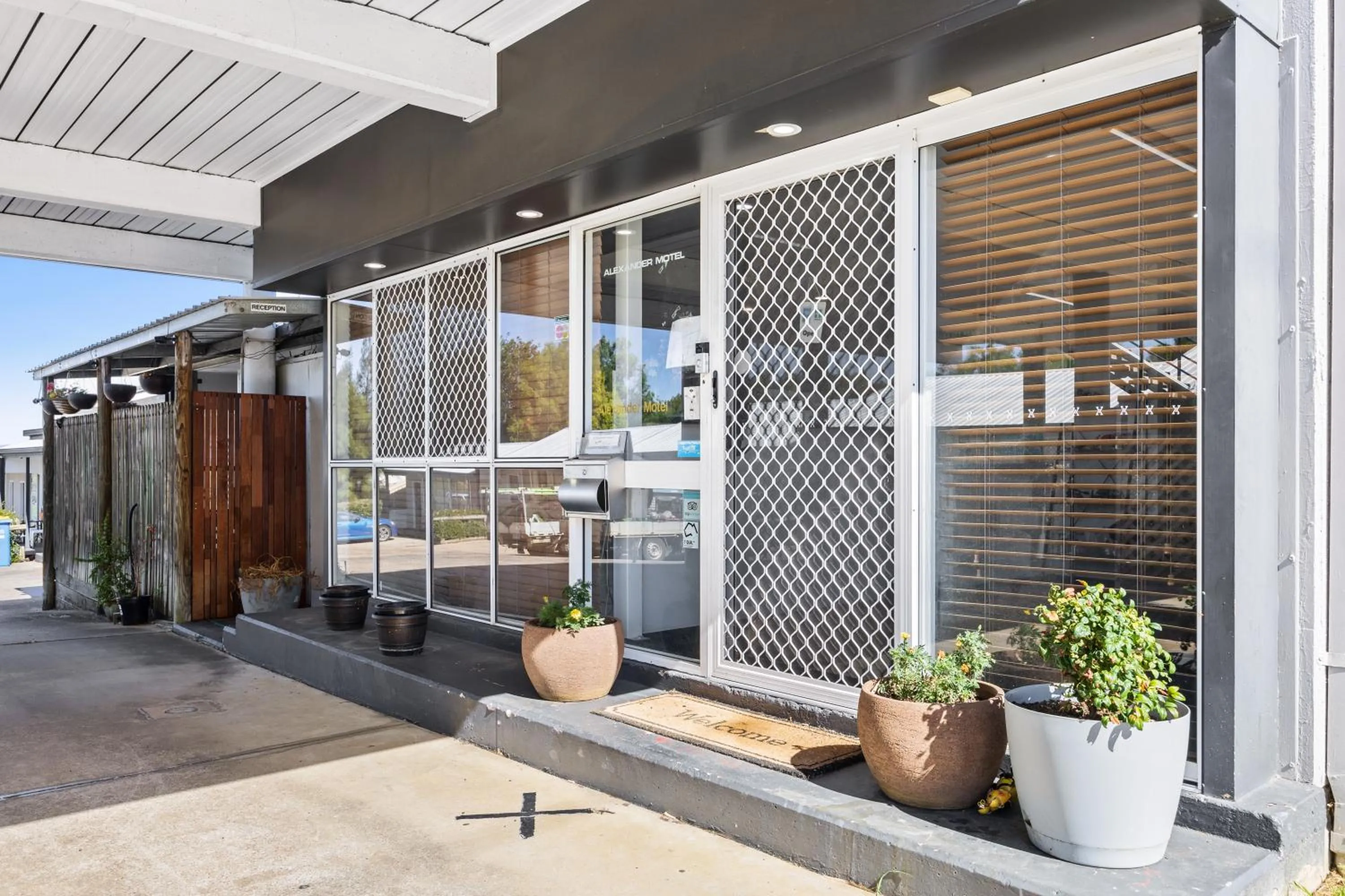 Property building in Alexander Motel