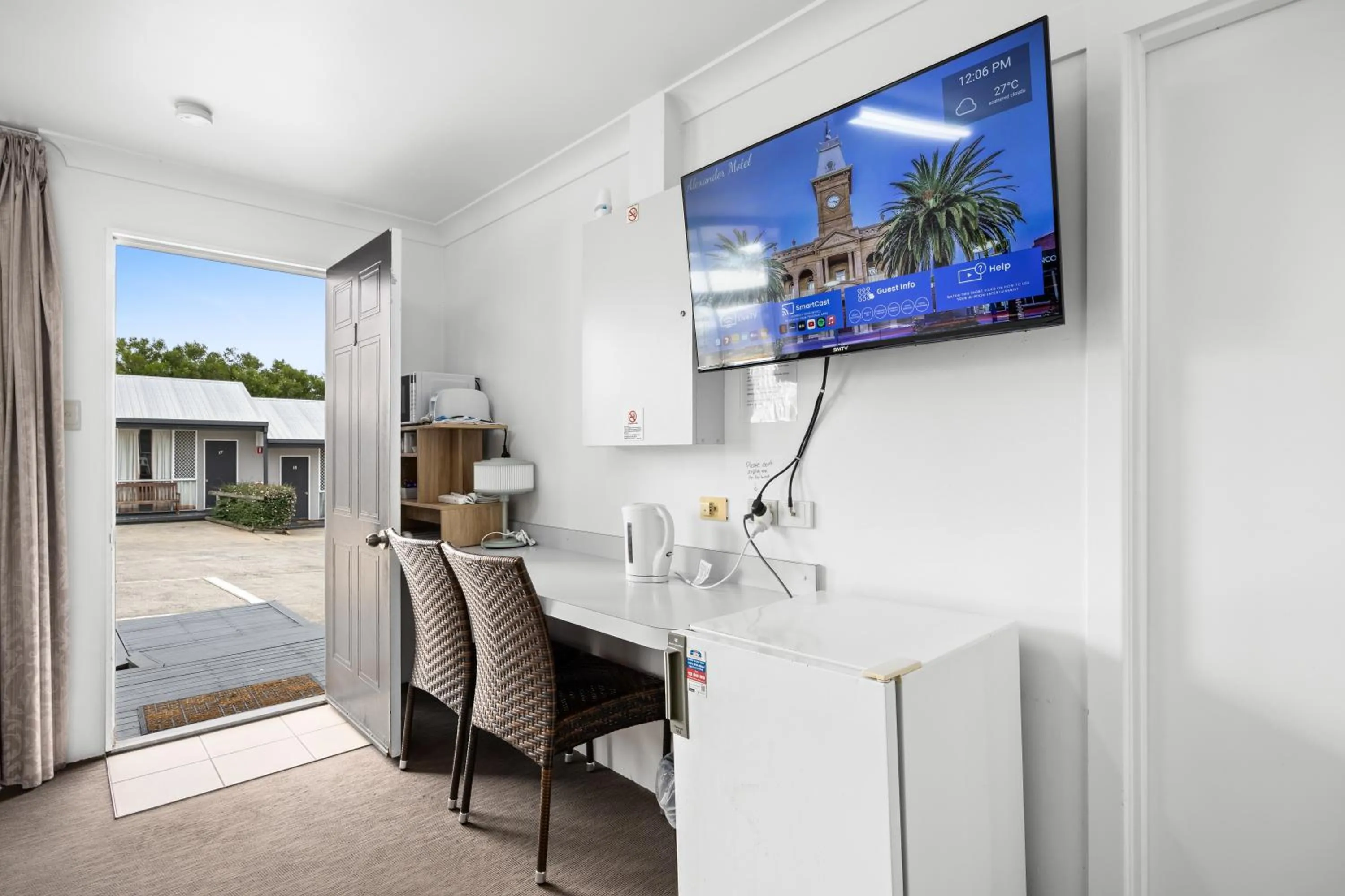 TV and multimedia in Alexander Motel