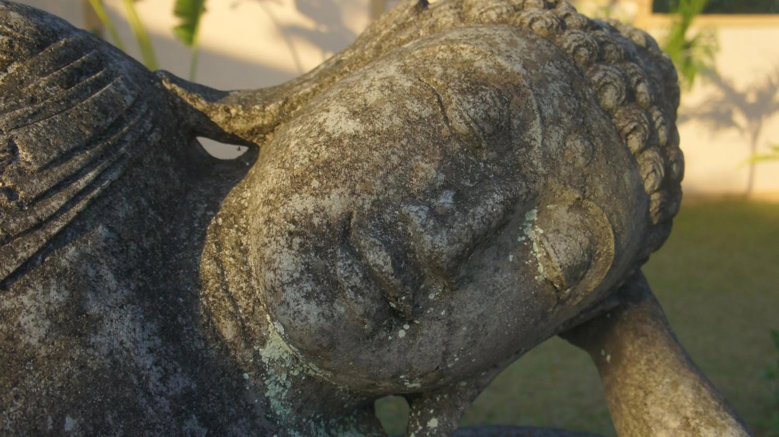 Decorative detail in Minabali Bunga'lo