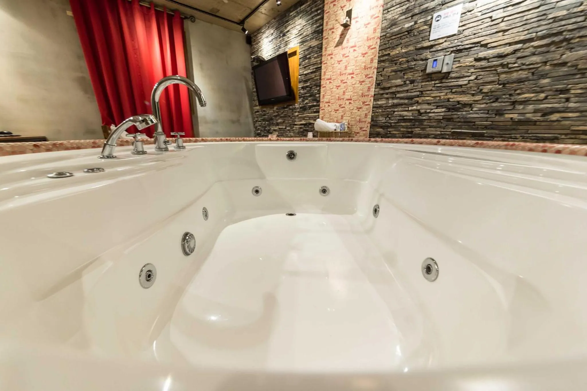 Bathroom in Hotel Yaja Yeongdeungpo