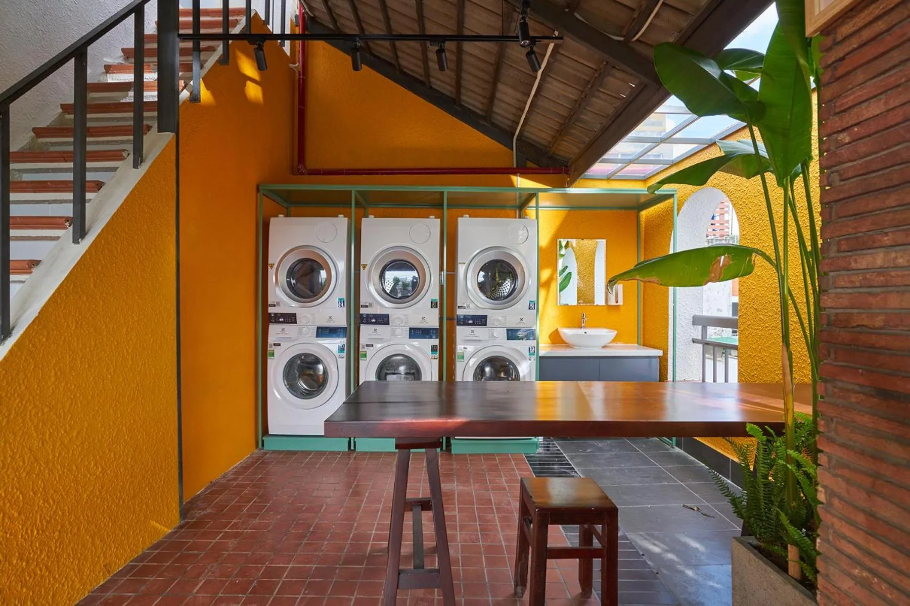 laundry in M Village Living Cách Mạng Tháng 8