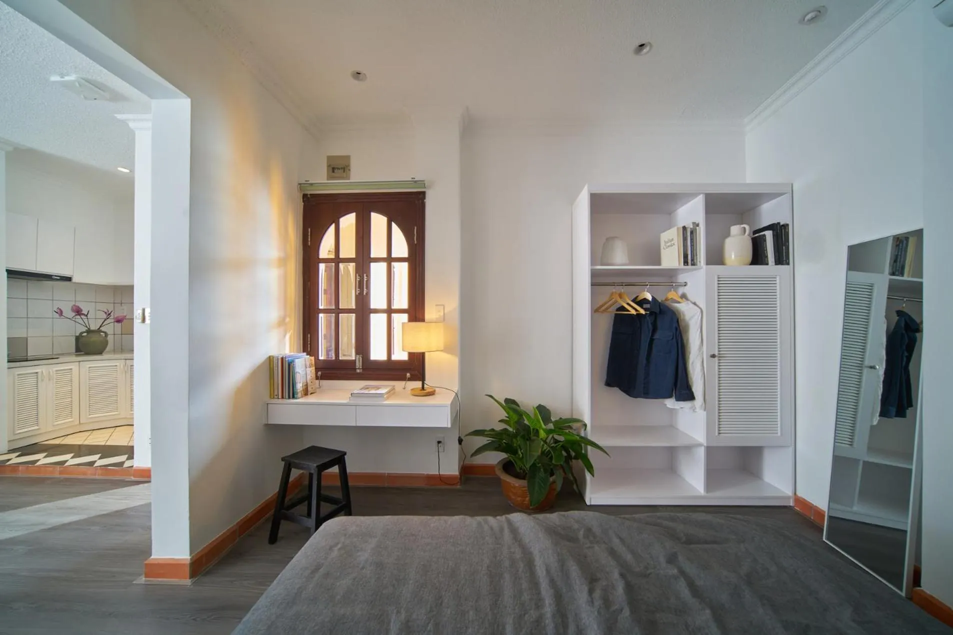 Bed in M Village Living Cách Mạng Tháng 8