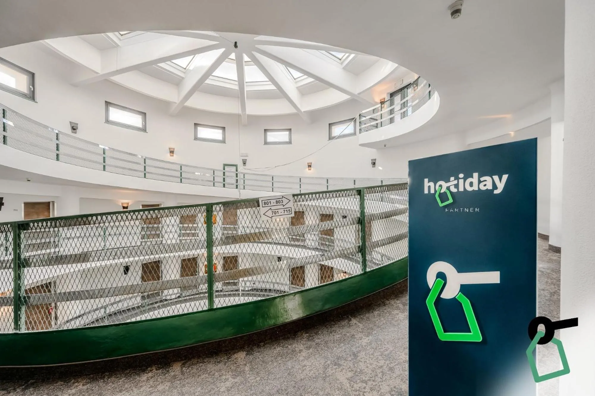 Text overlay in Hotiday Sauze Torre