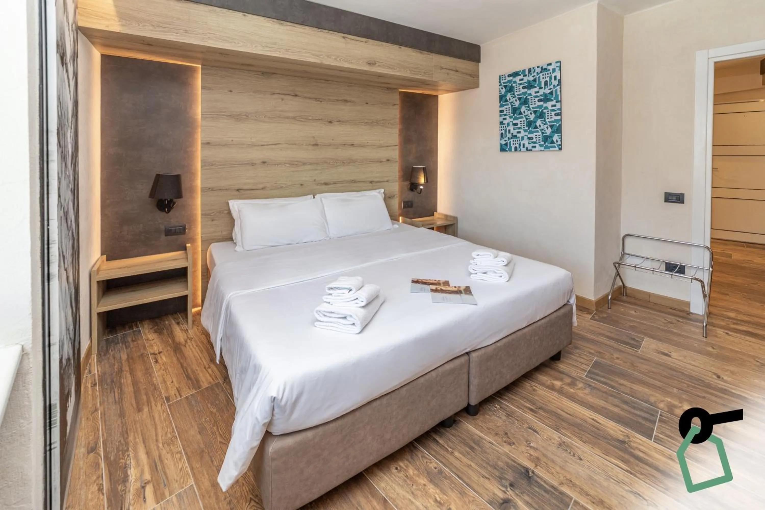 Photo of the whole room, Bed in Hotiday Sauze Torre