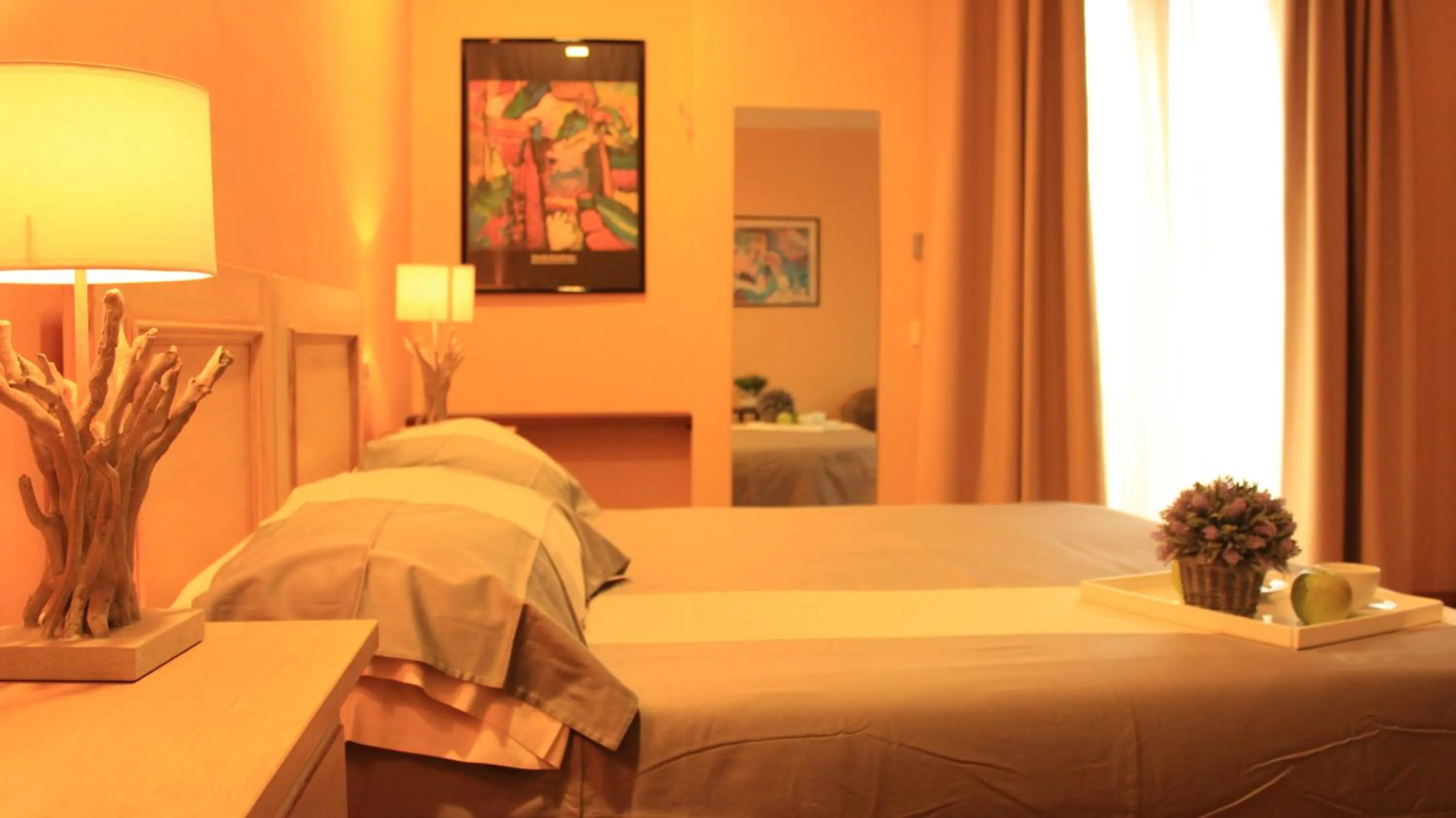 Photo of the whole room, Bed in La Trigola