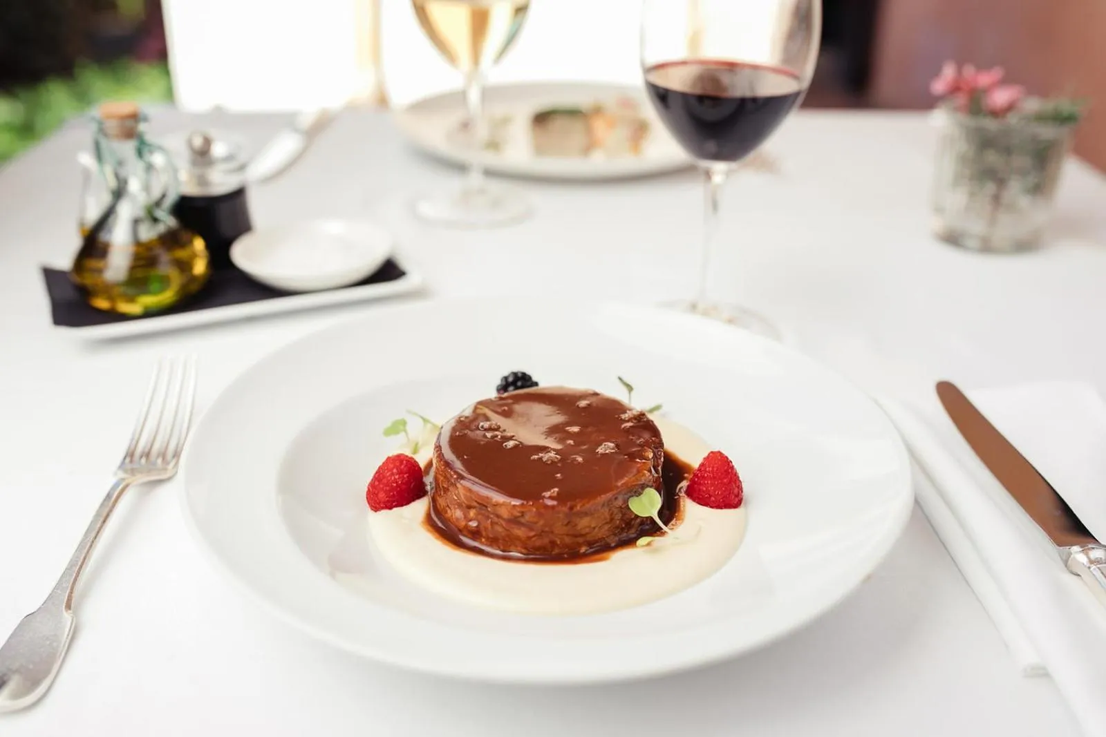 Food and drinks in Faustino Gran Relais & Chateaux