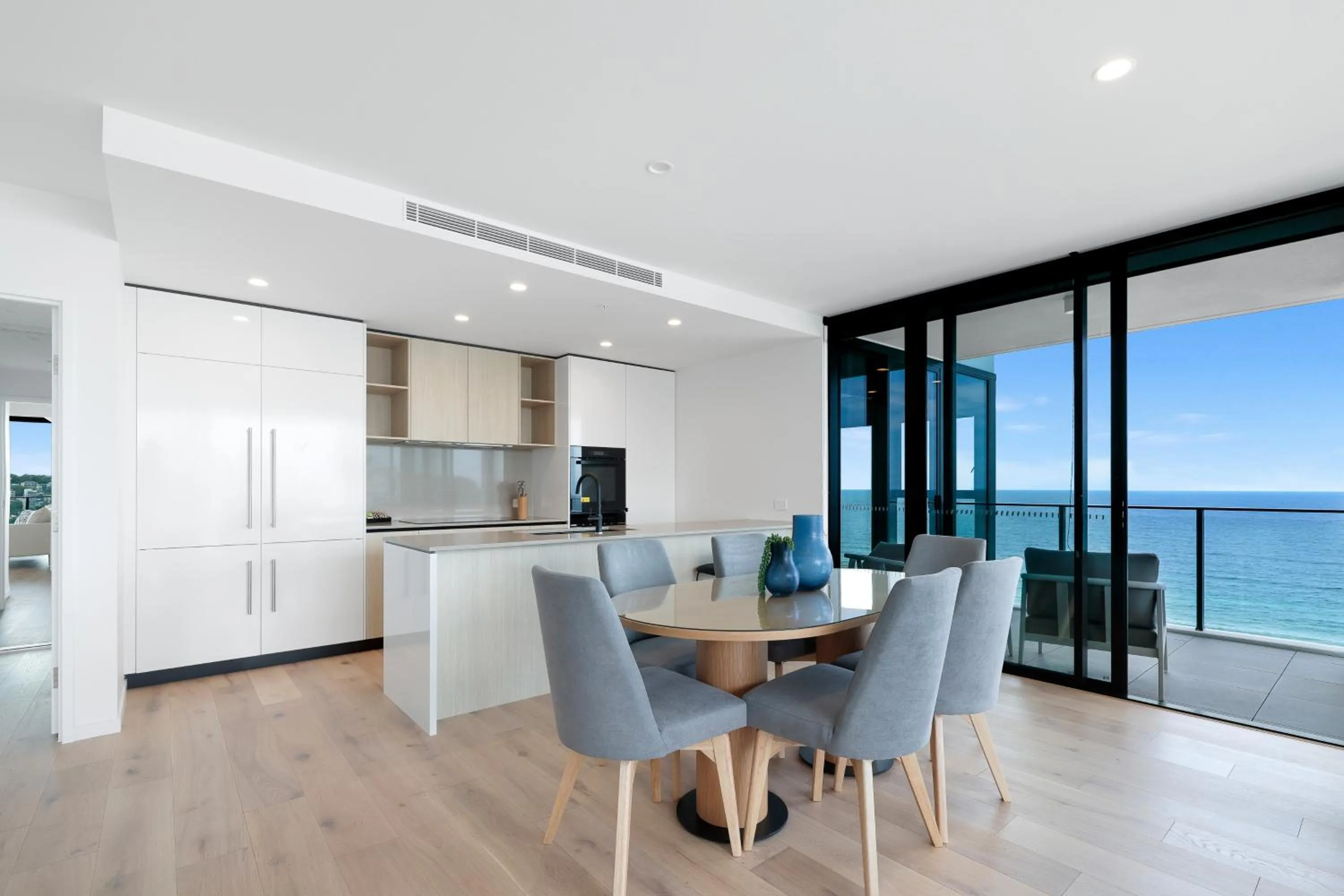 Kitchen or kitchenette in Sandbar Burleigh - Official