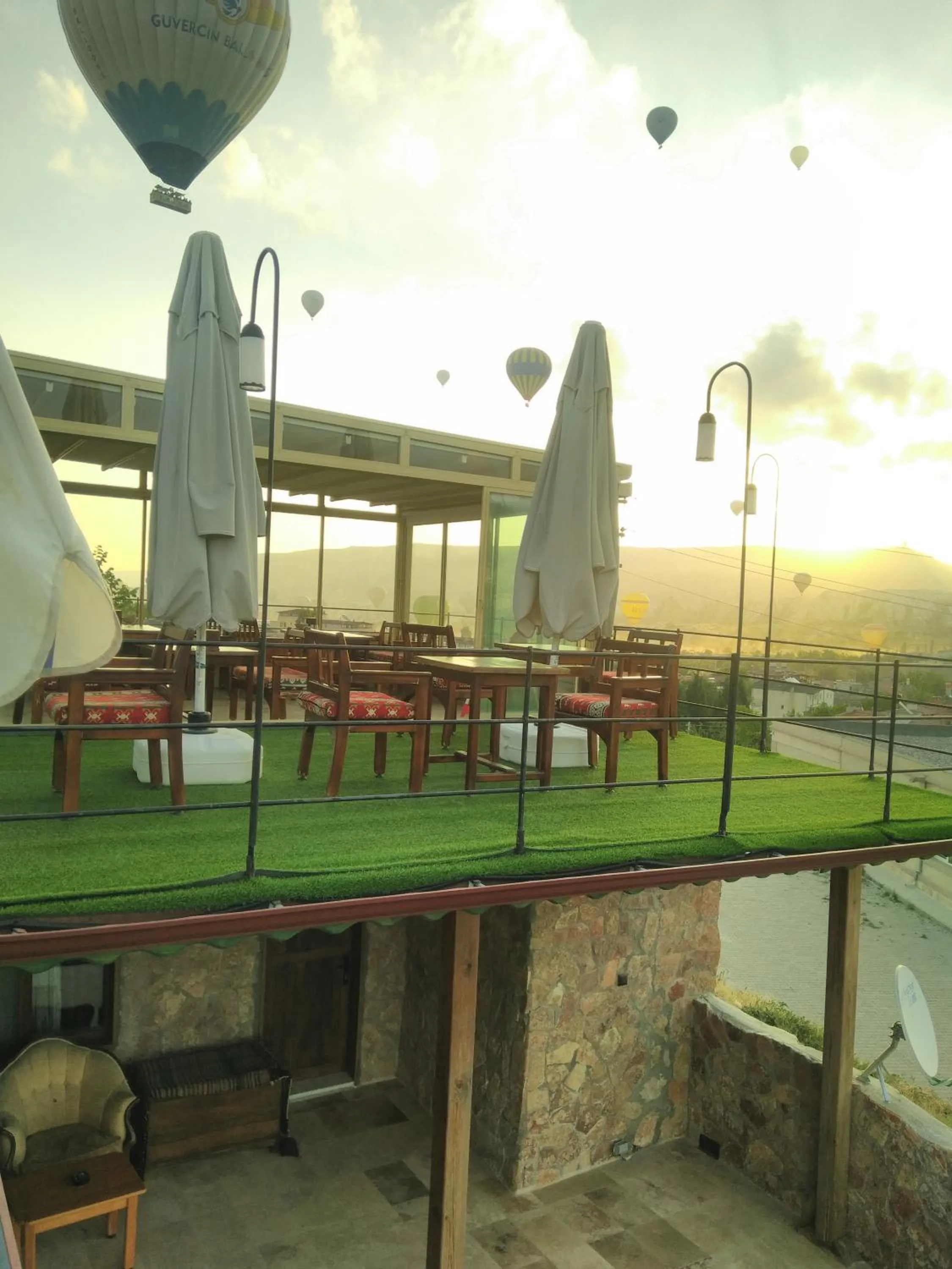 Restaurant/places to eat in Cappa Cave Hotel