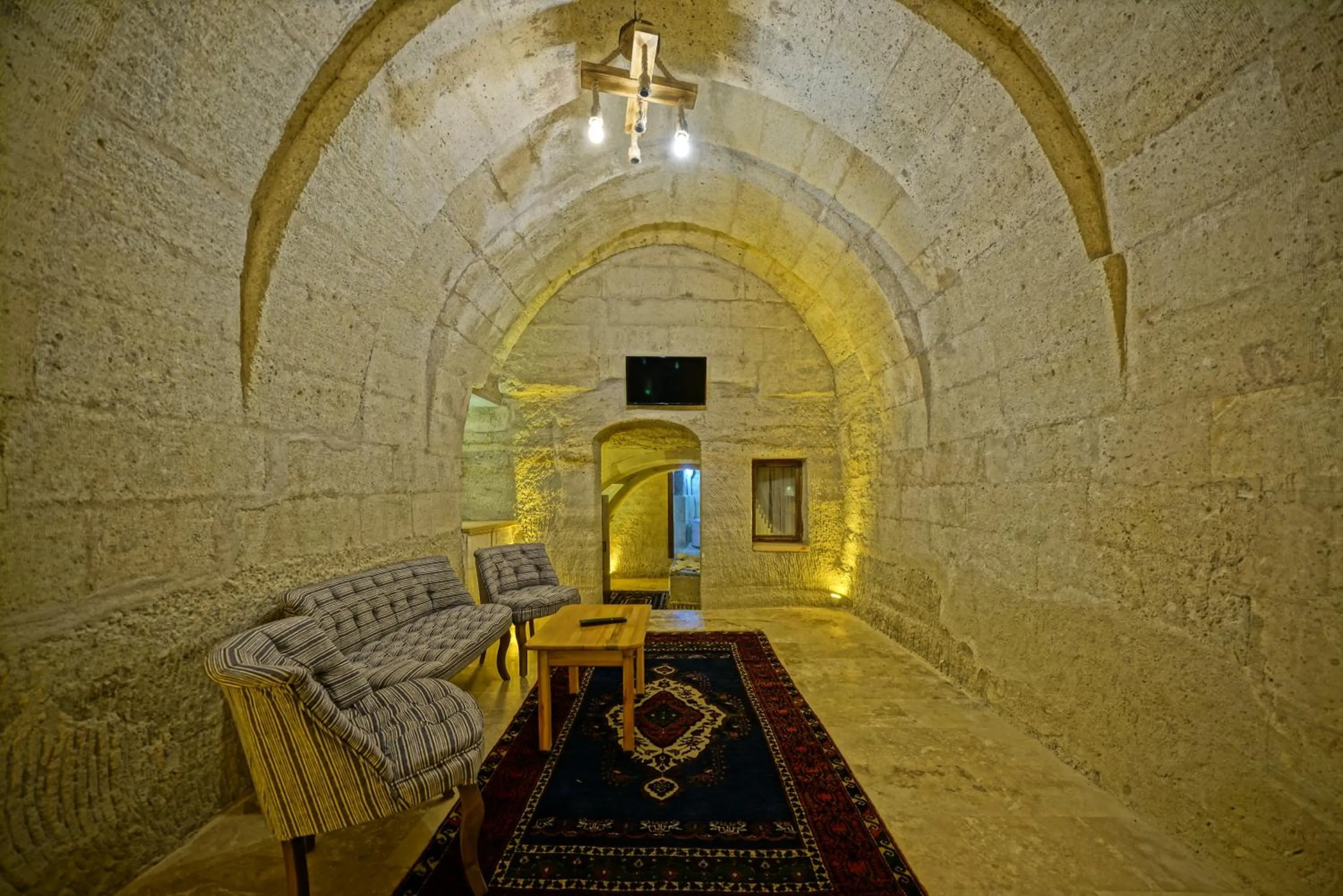 TV and multimedia in Cappa Cave Hotel