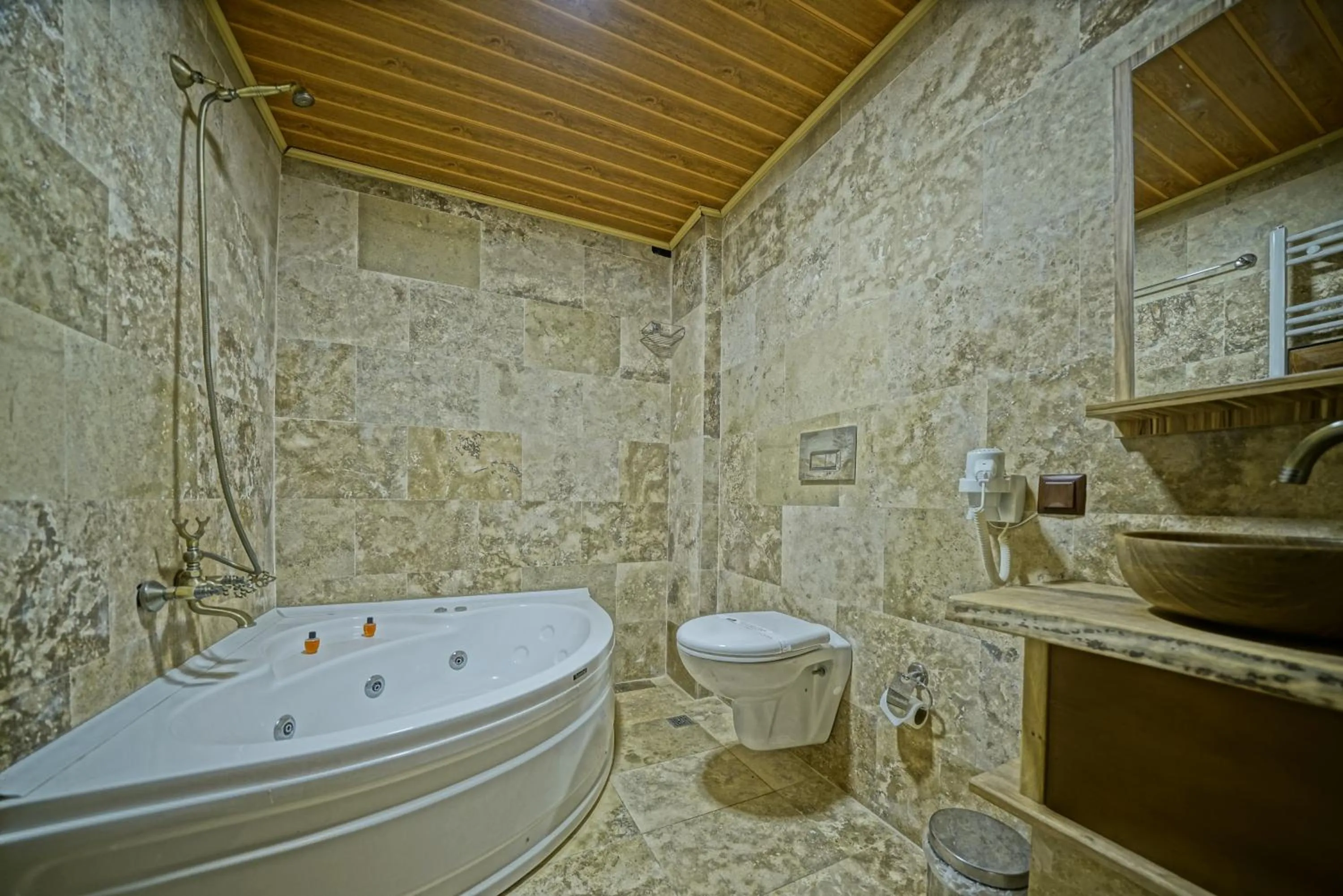Toilet in Cappa Cave Hotel