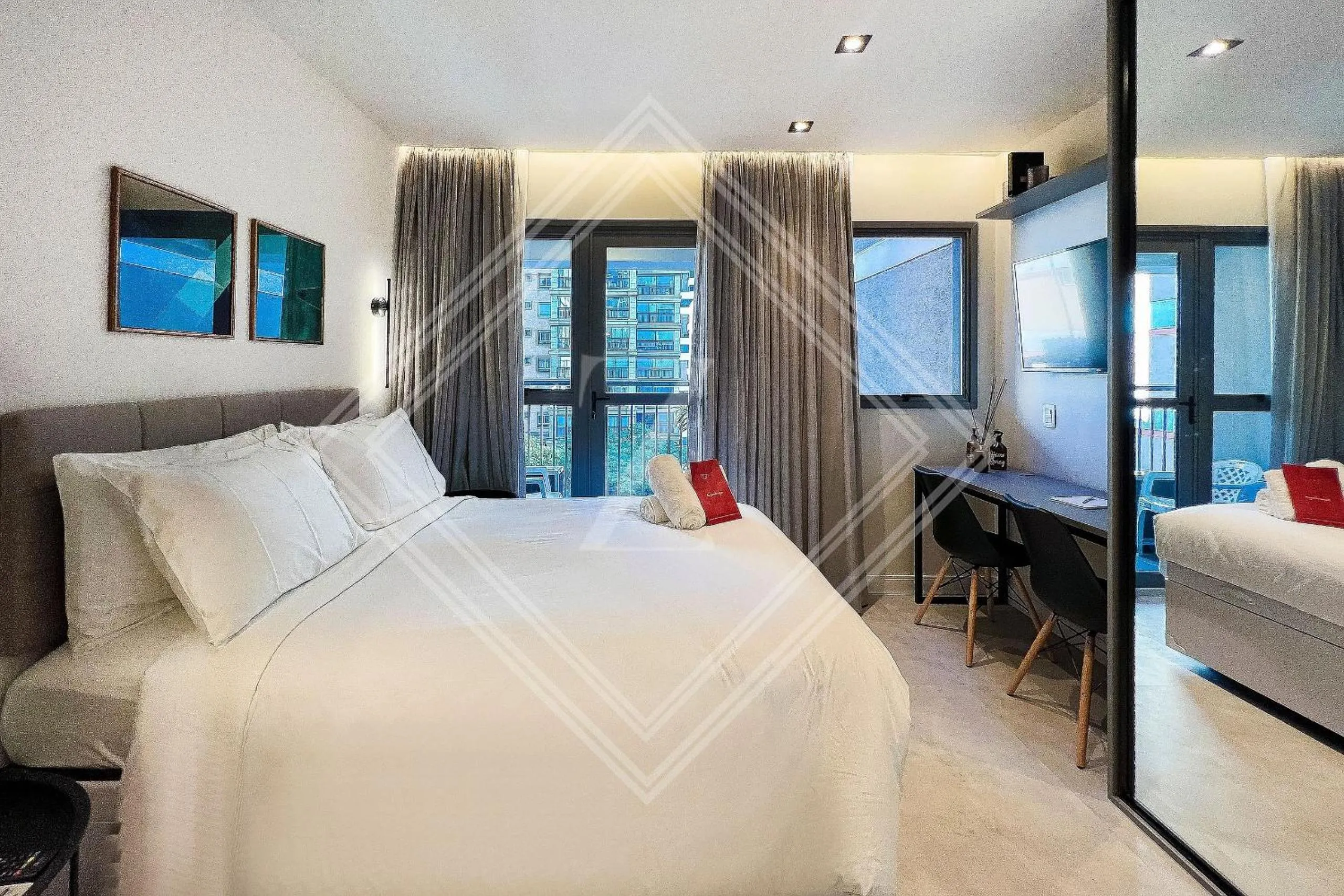 Photo of the whole room, Bed in Zainalofts7Moema ao lado metro, Ibira, CASV 615