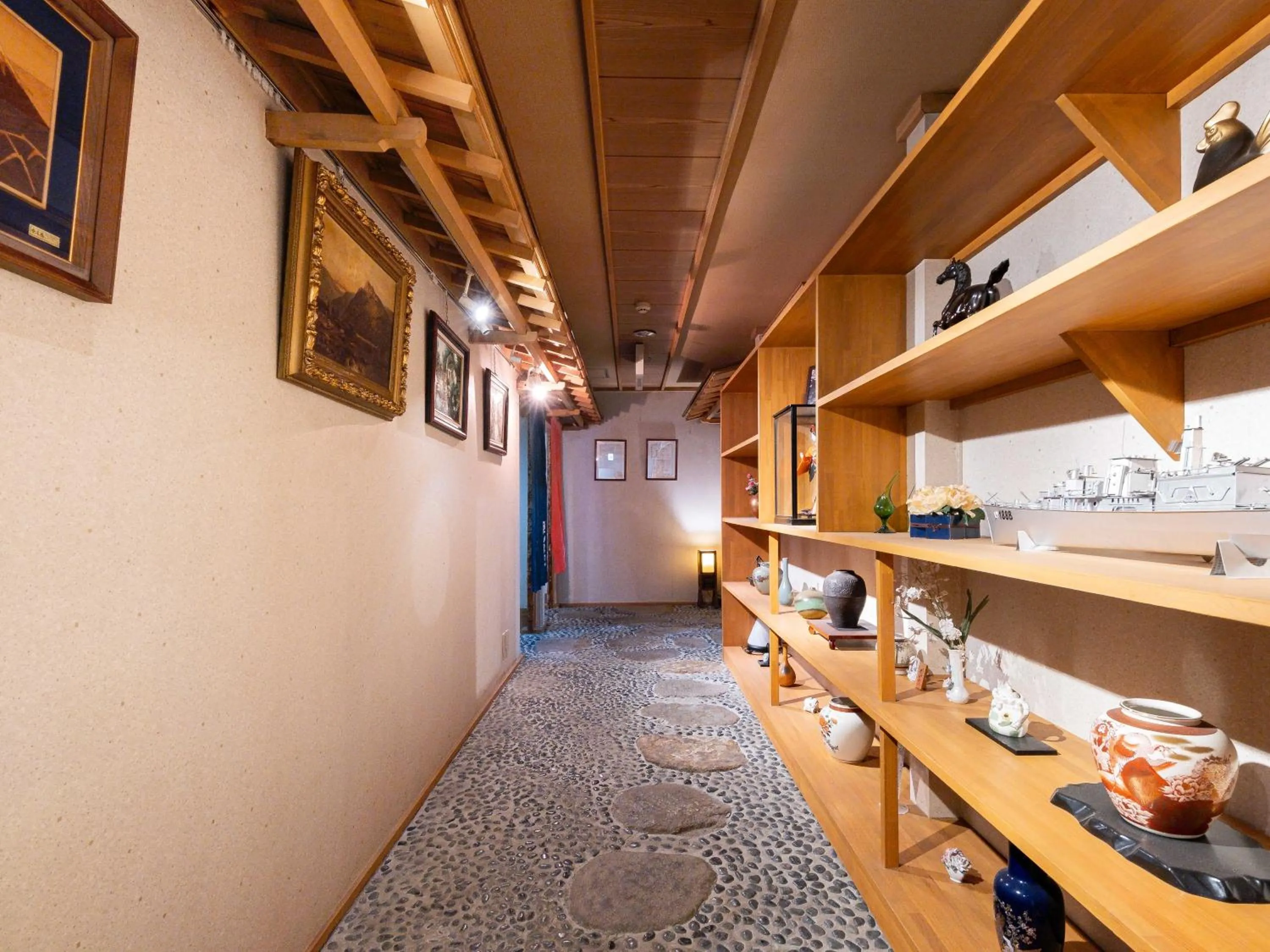 Area and facilities in Fuji Sakura Onsen Ryokan