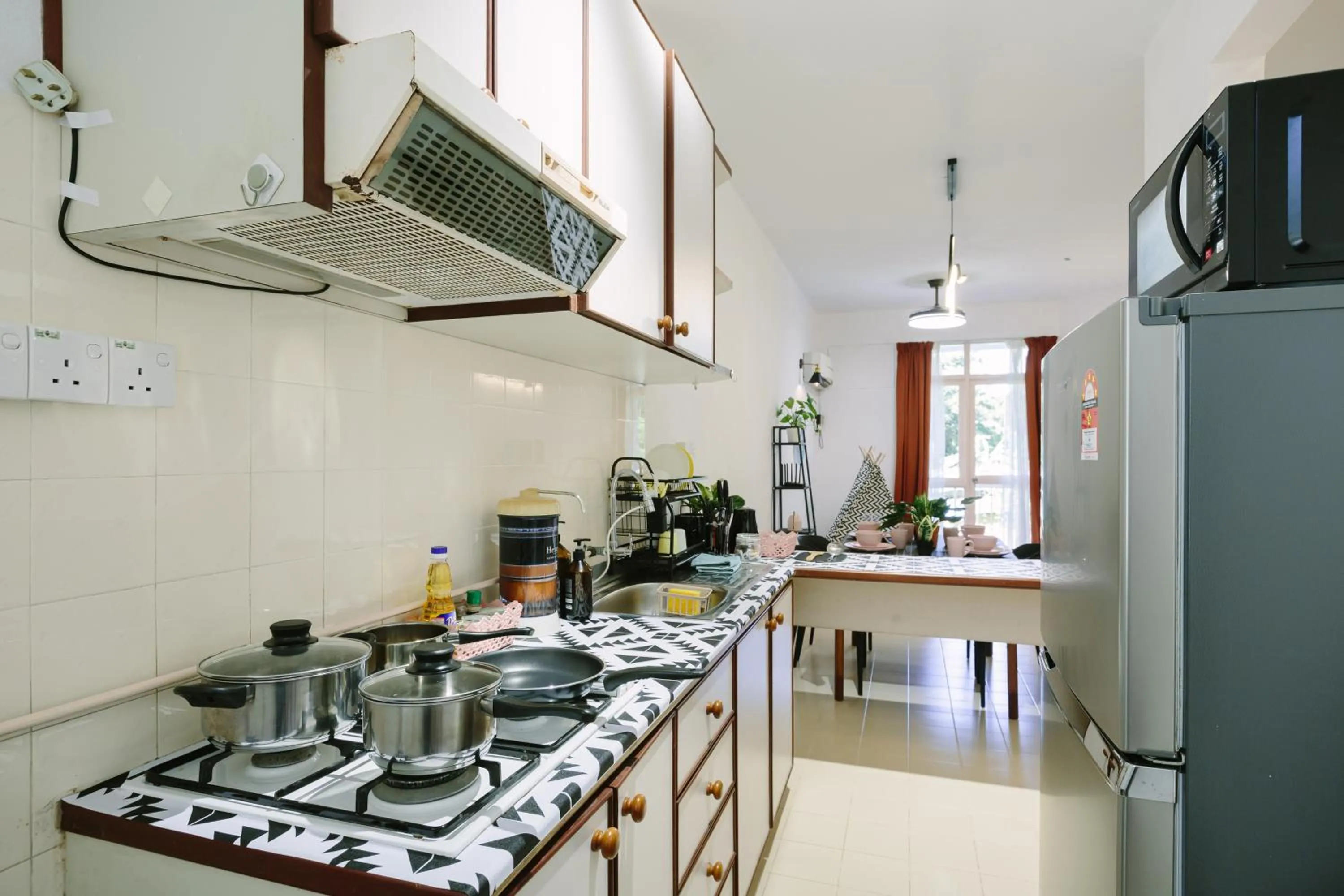 EE's Seaside House - Homestay 3 min walk to beach