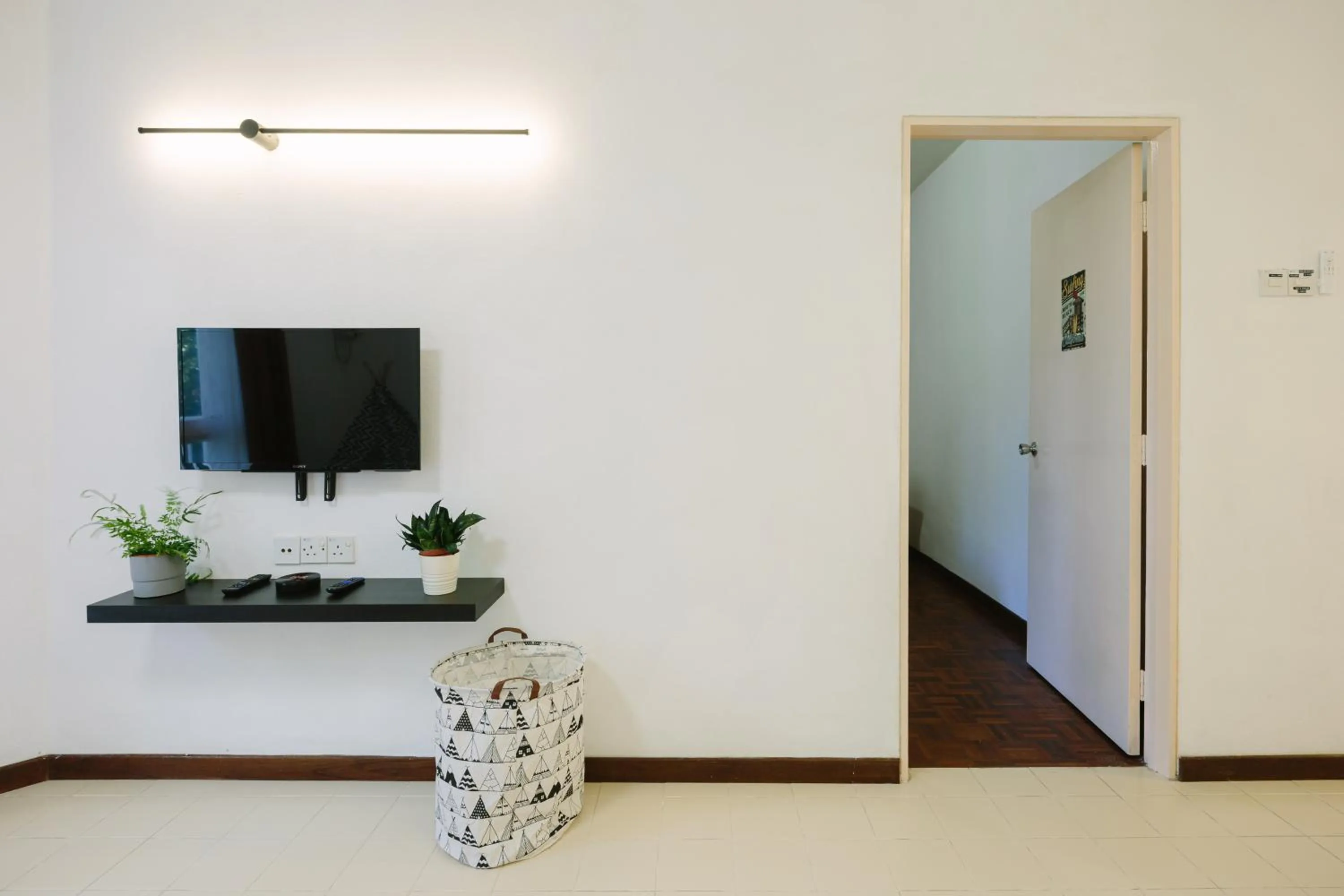 EE's Seaside House - Homestay 3 min walk to beach