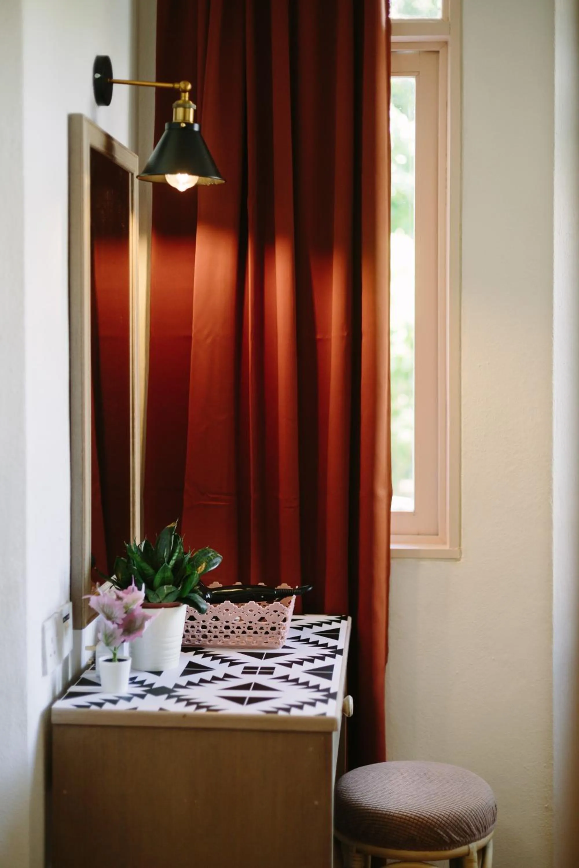 EE's Seaside House - Homestay 3 min walk to beach