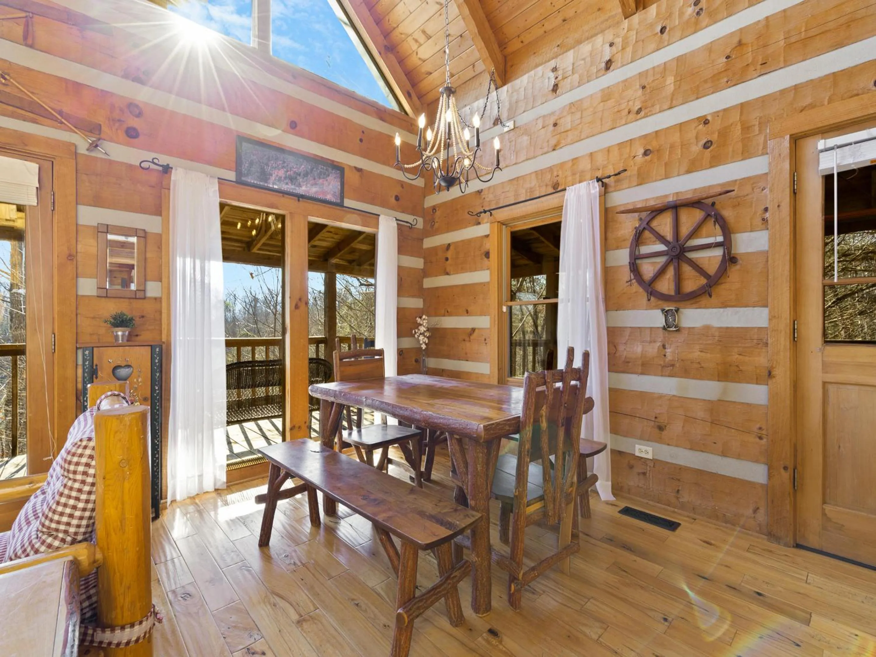 Property building in Little Bear Lookout