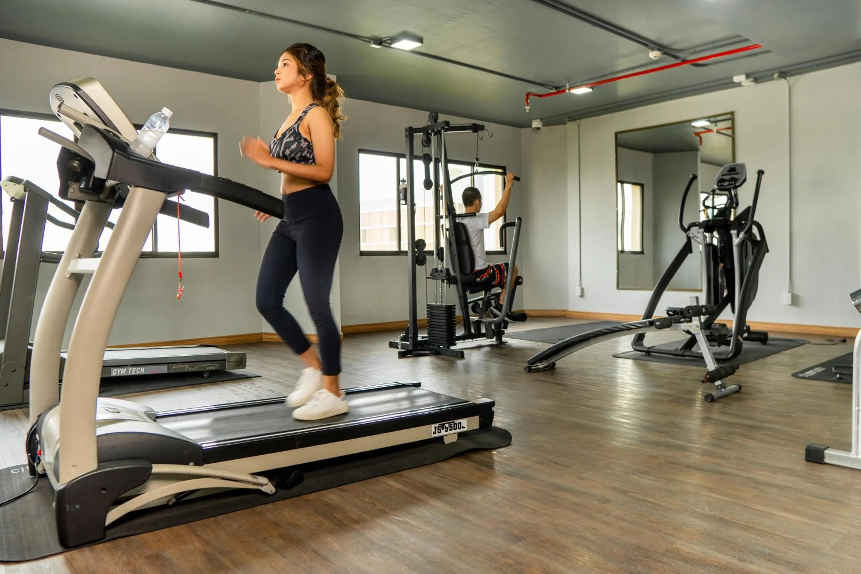 Fitness centre/facilities in Jazzotel Bangkok