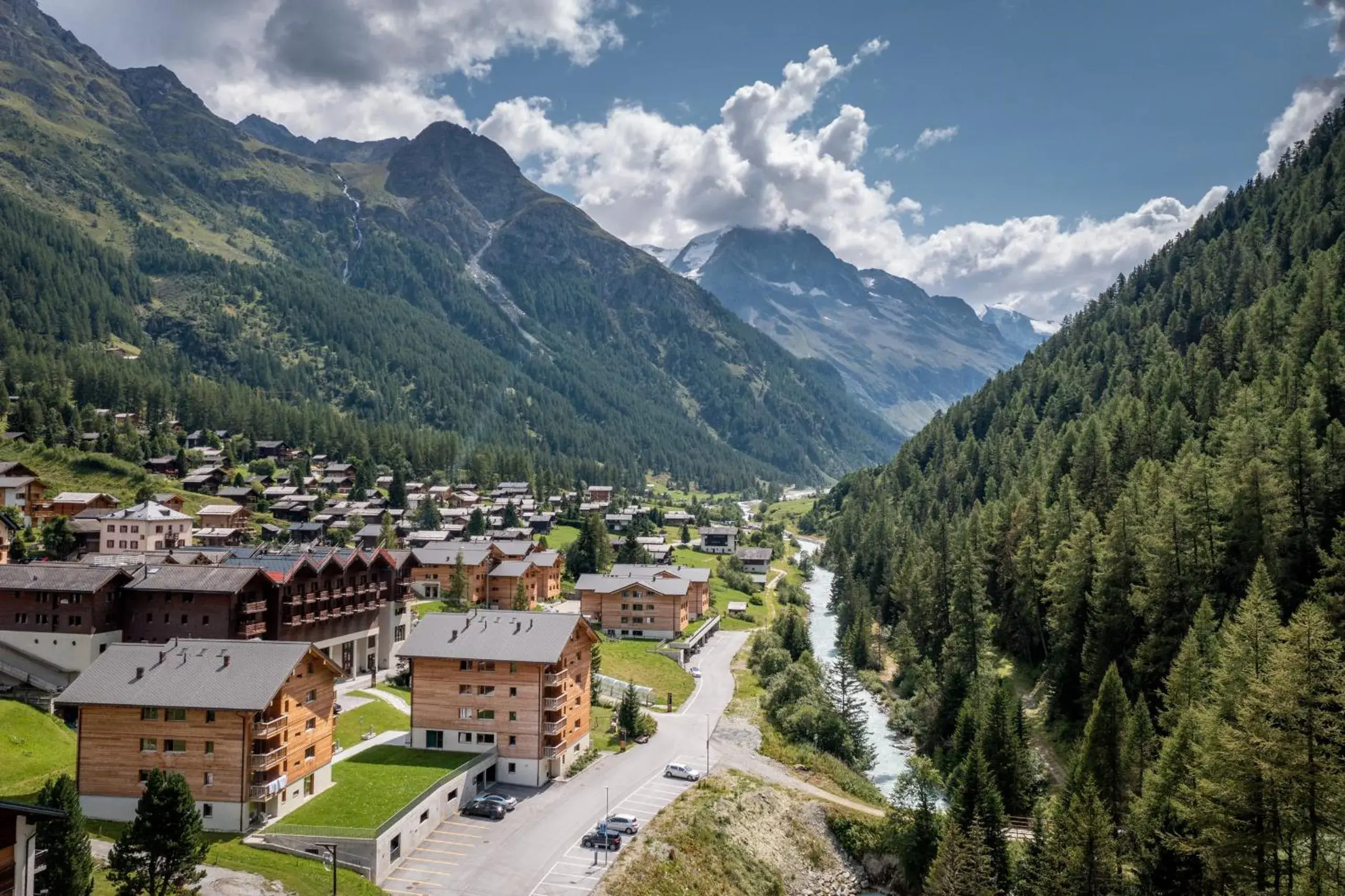 SWISSPEAK Resorts by Pierre & Vacances Premium Zinal SWISSPEAK Resorts by Pierre & Vacances Premium Zinal