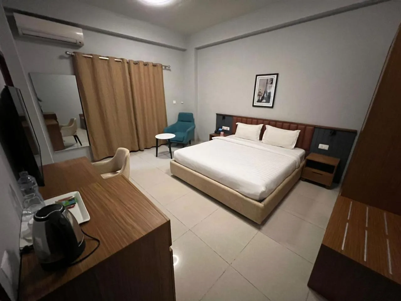 Property building, Bed in Hotel Golf Coast