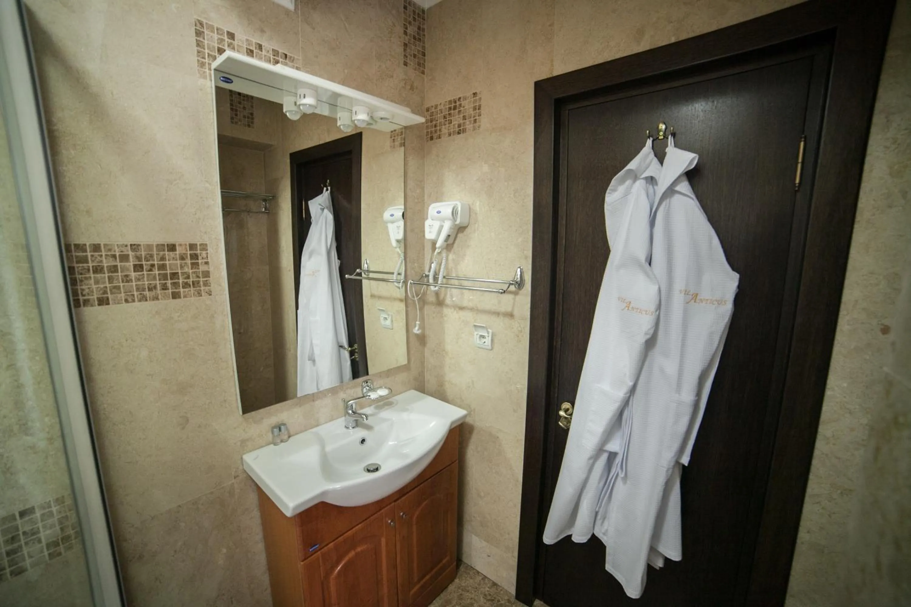 Bathroom in Villa Anticus (Adults Only)