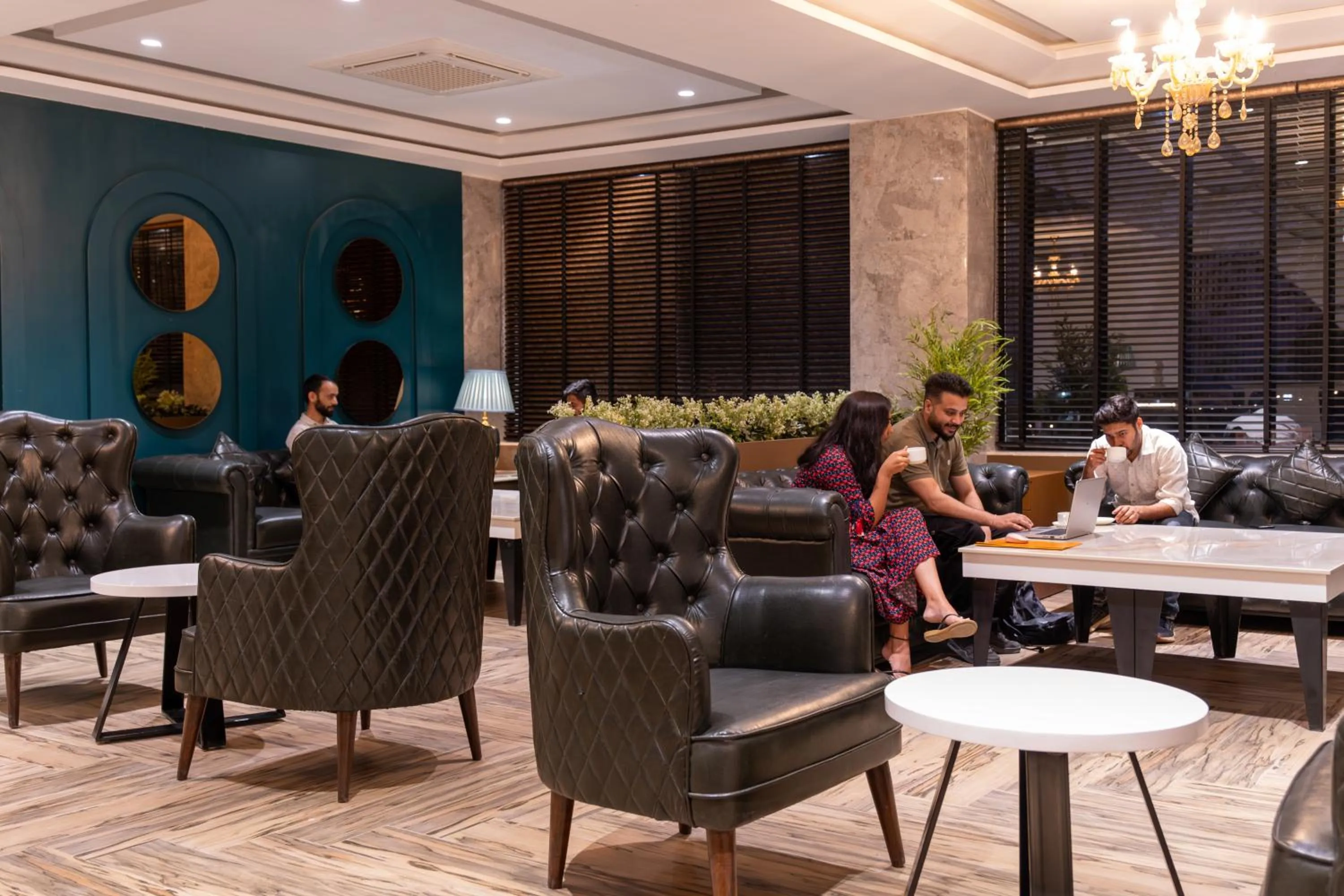 Restaurant/places to eat in Alpine hotel and villas