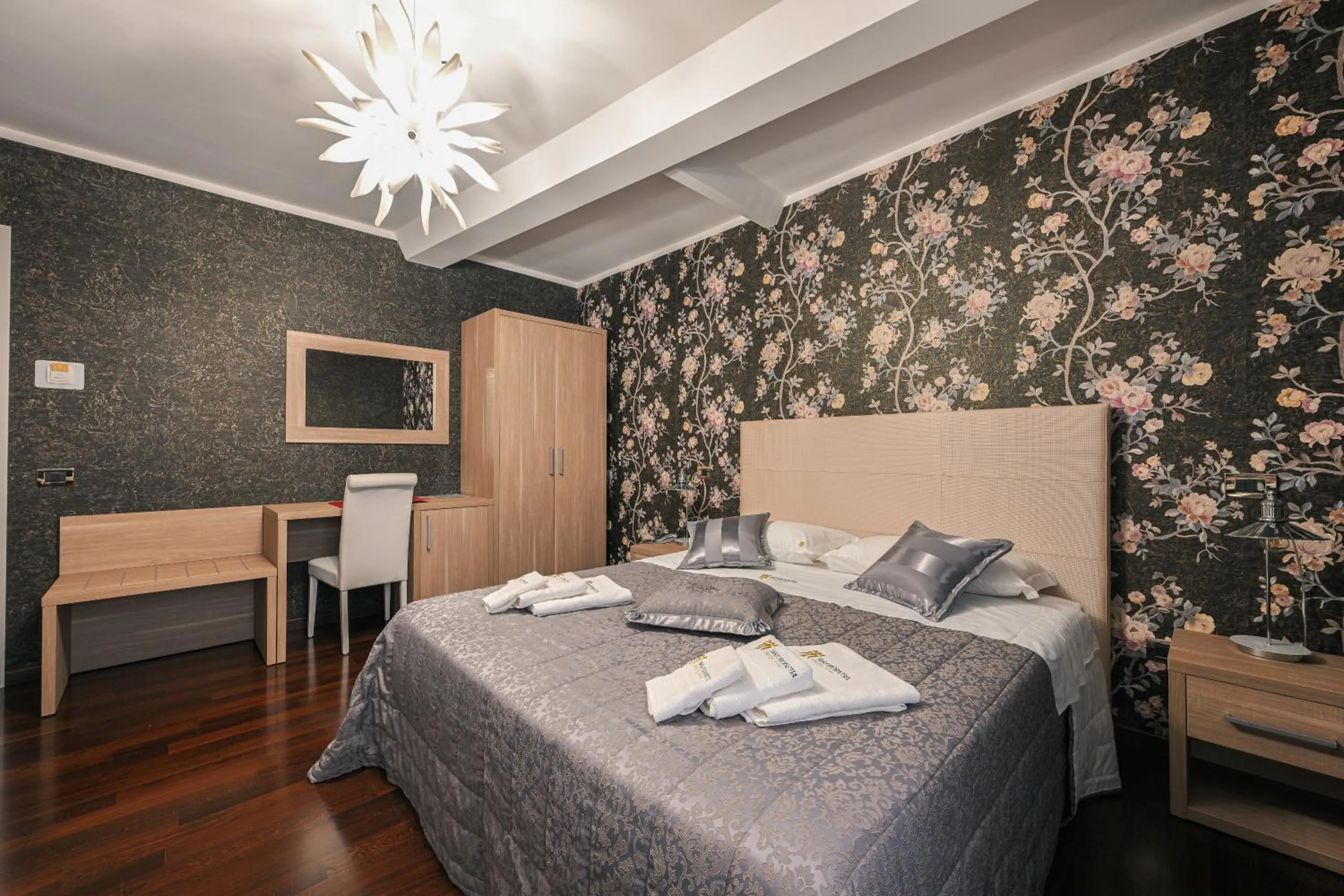 Bed in Hotel Mastrodattia