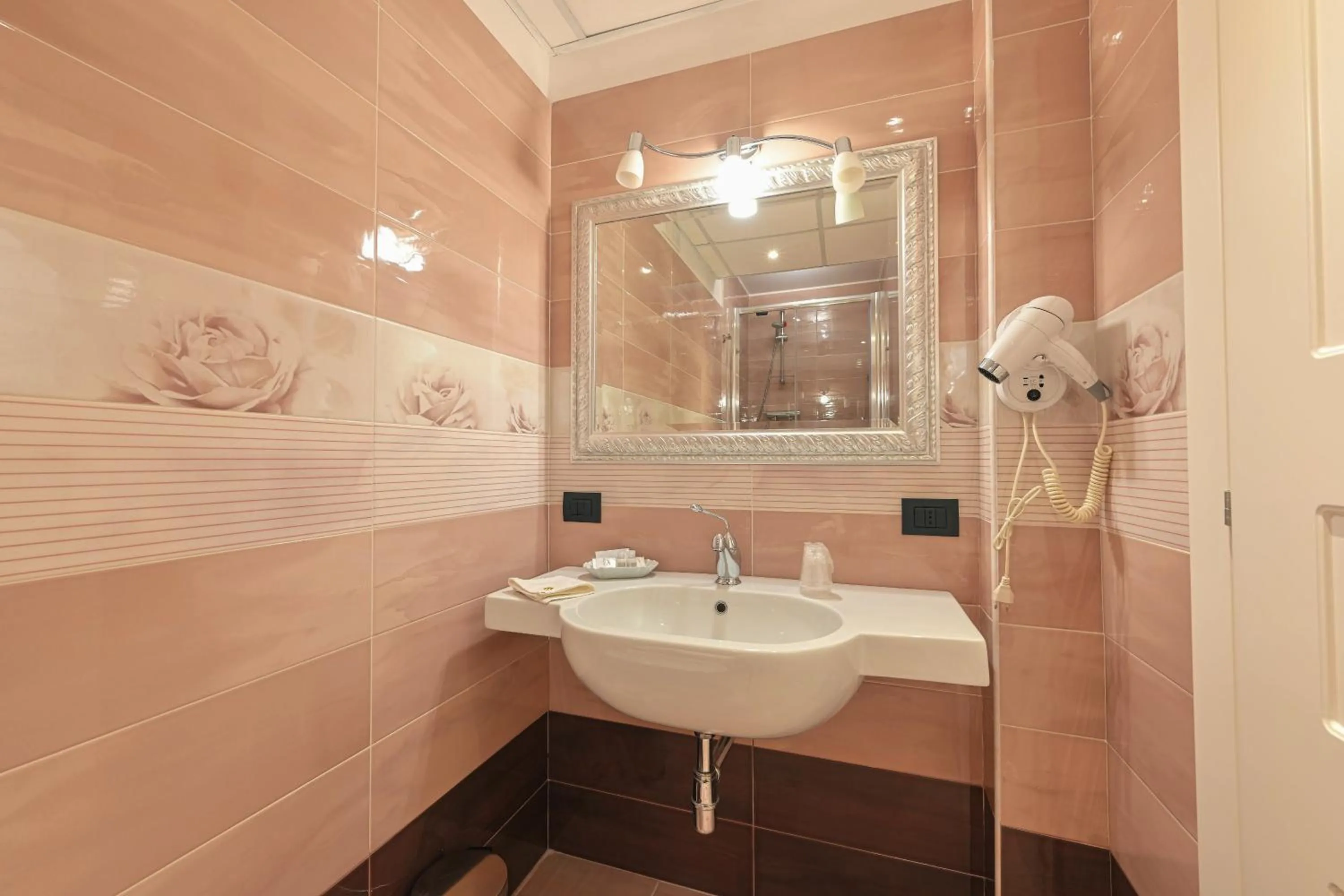 Bathroom in Hotel Mastrodattia