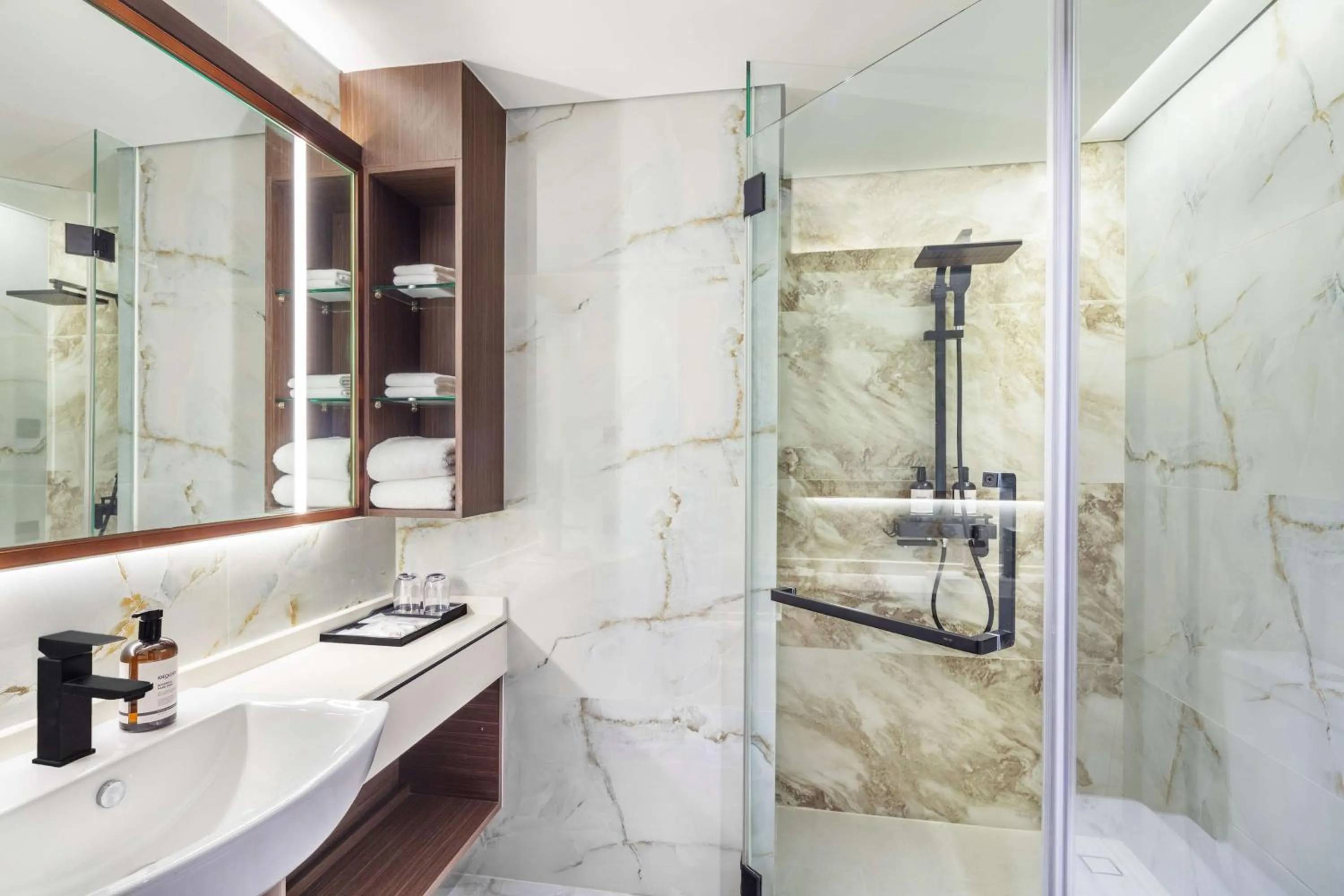 Bathroom in Best Western Click Sathorn 11 Bangkok