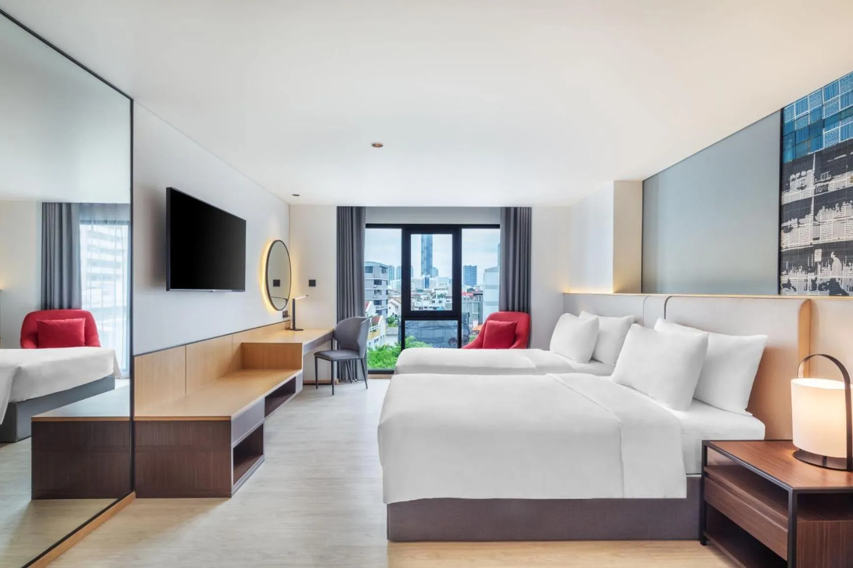 Photo of the whole room, Bed in Best Western Click Sathorn 11 Bangkok