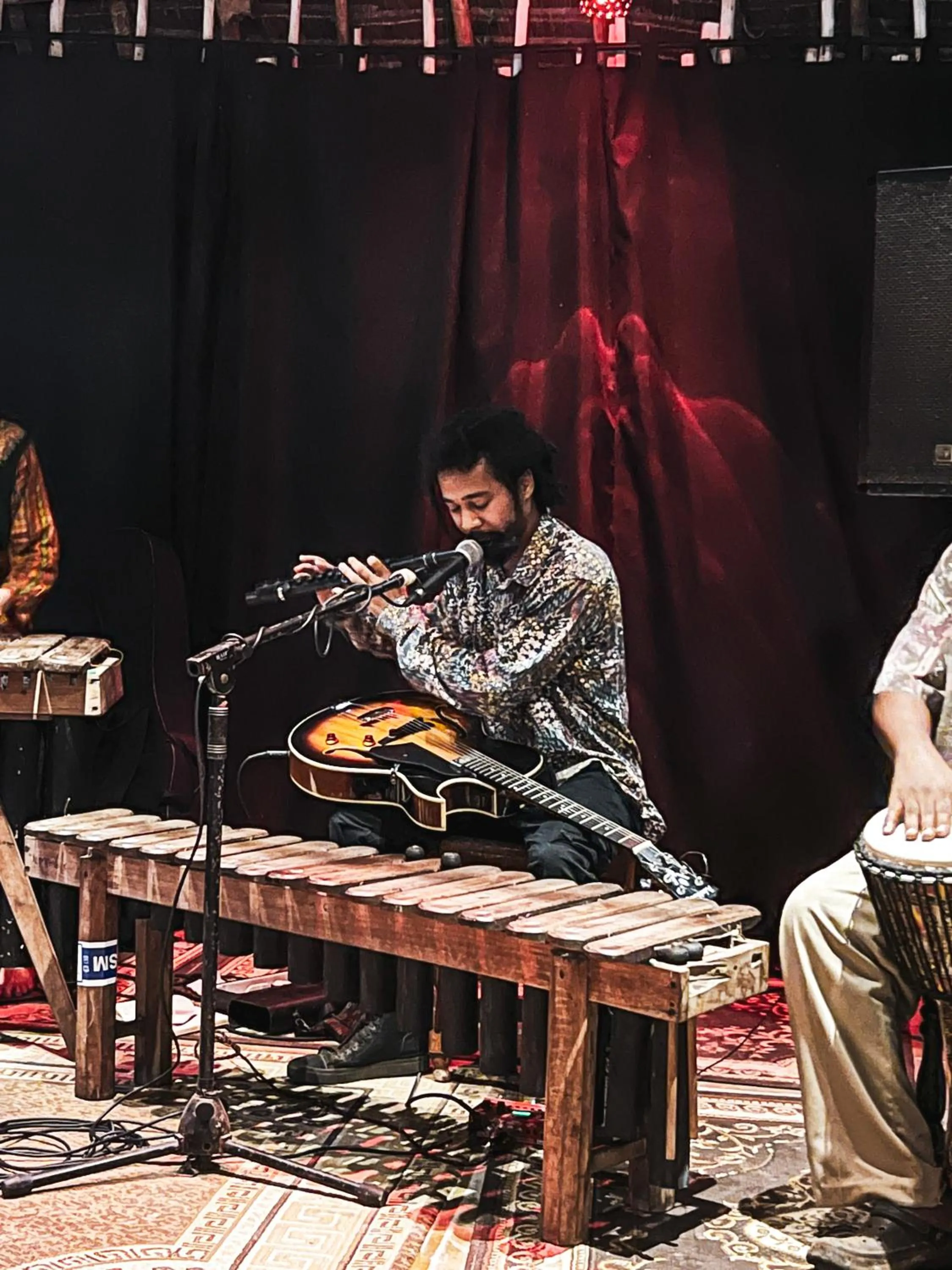 Evening entertainment in The Seles Boutique Hotel