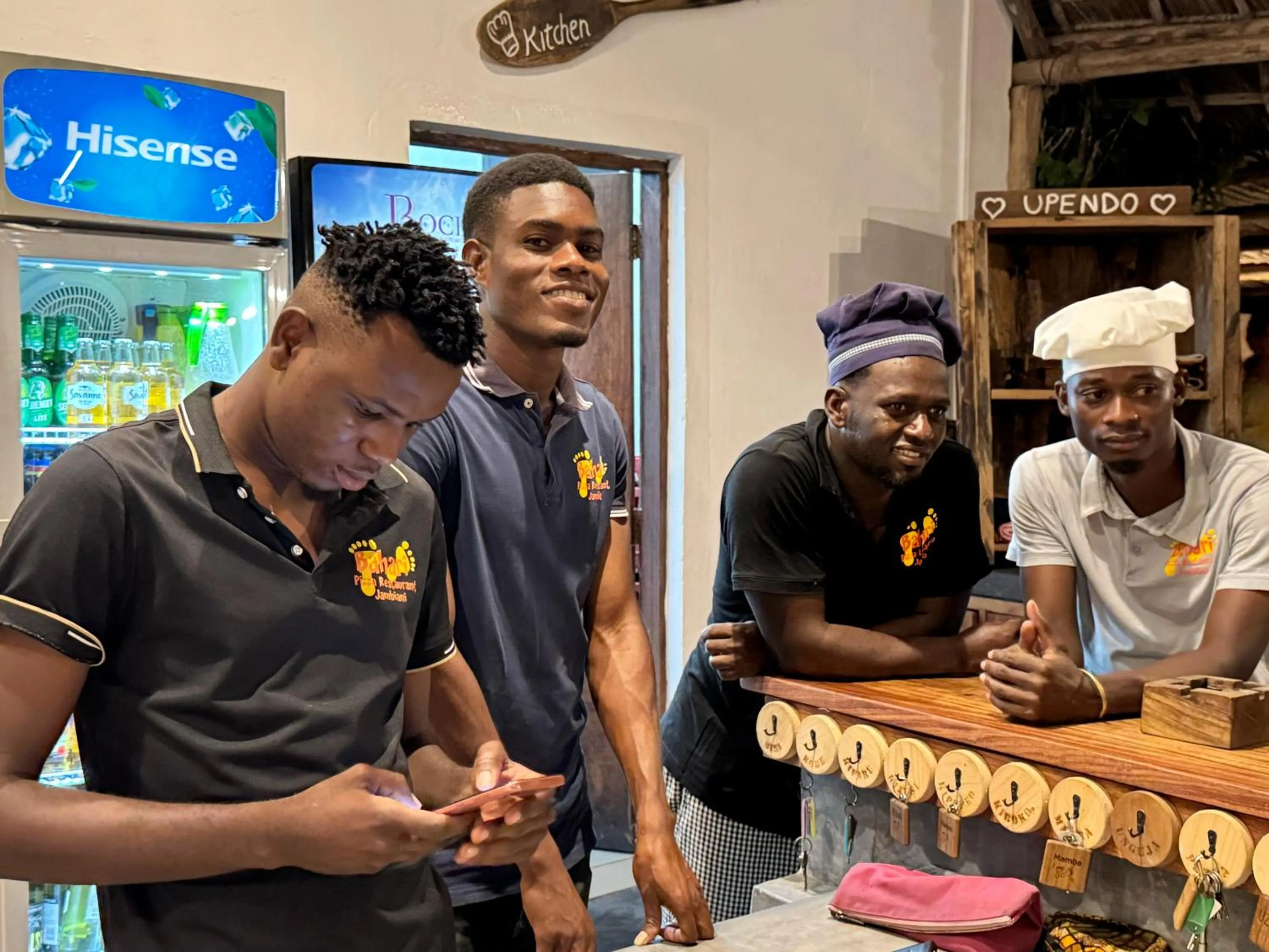 Restaurant/places to eat in Bahari Beach Bungalows