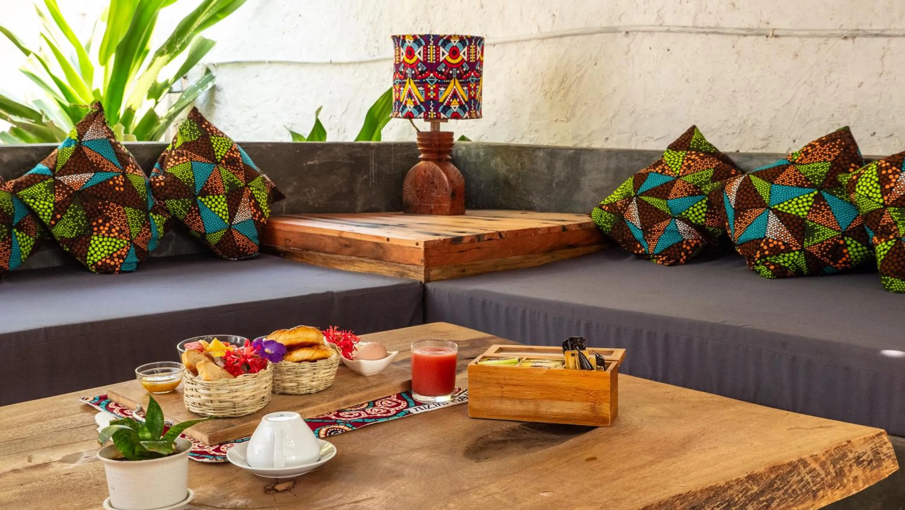 Seating area in Bahari Beach Bungalows