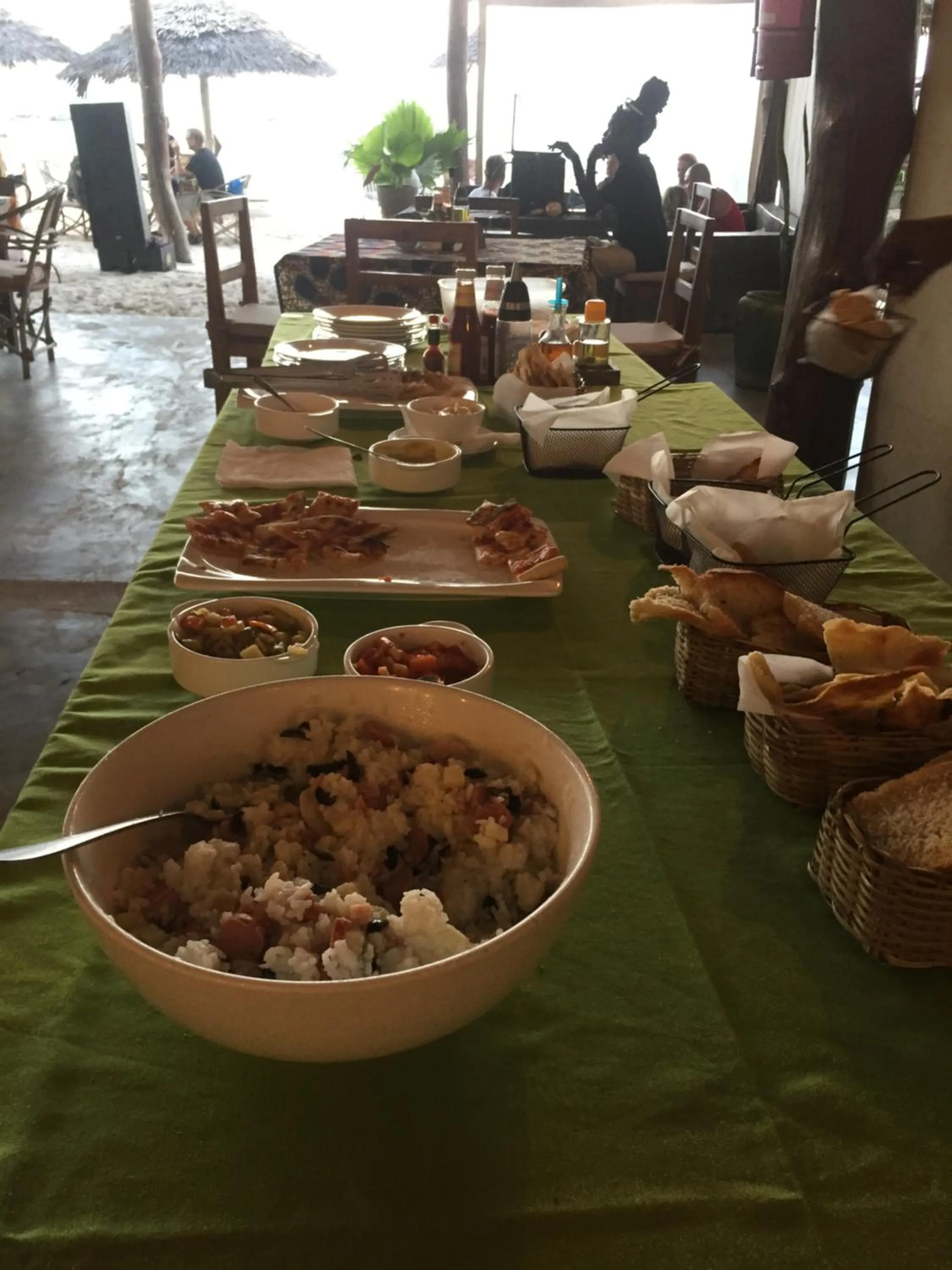 Food in Bahari Beach Bungalows