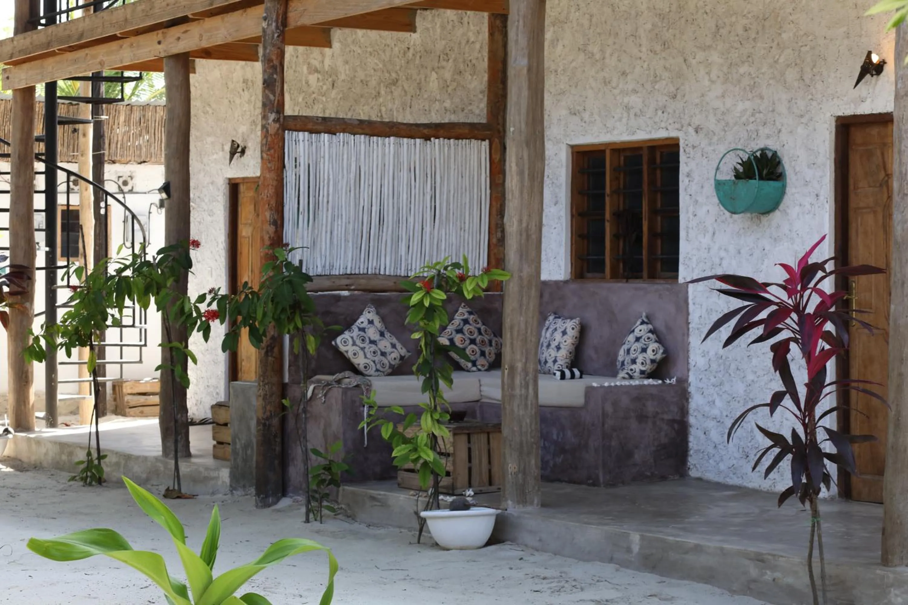 Facade/entrance in Bahari Beach Bungalows