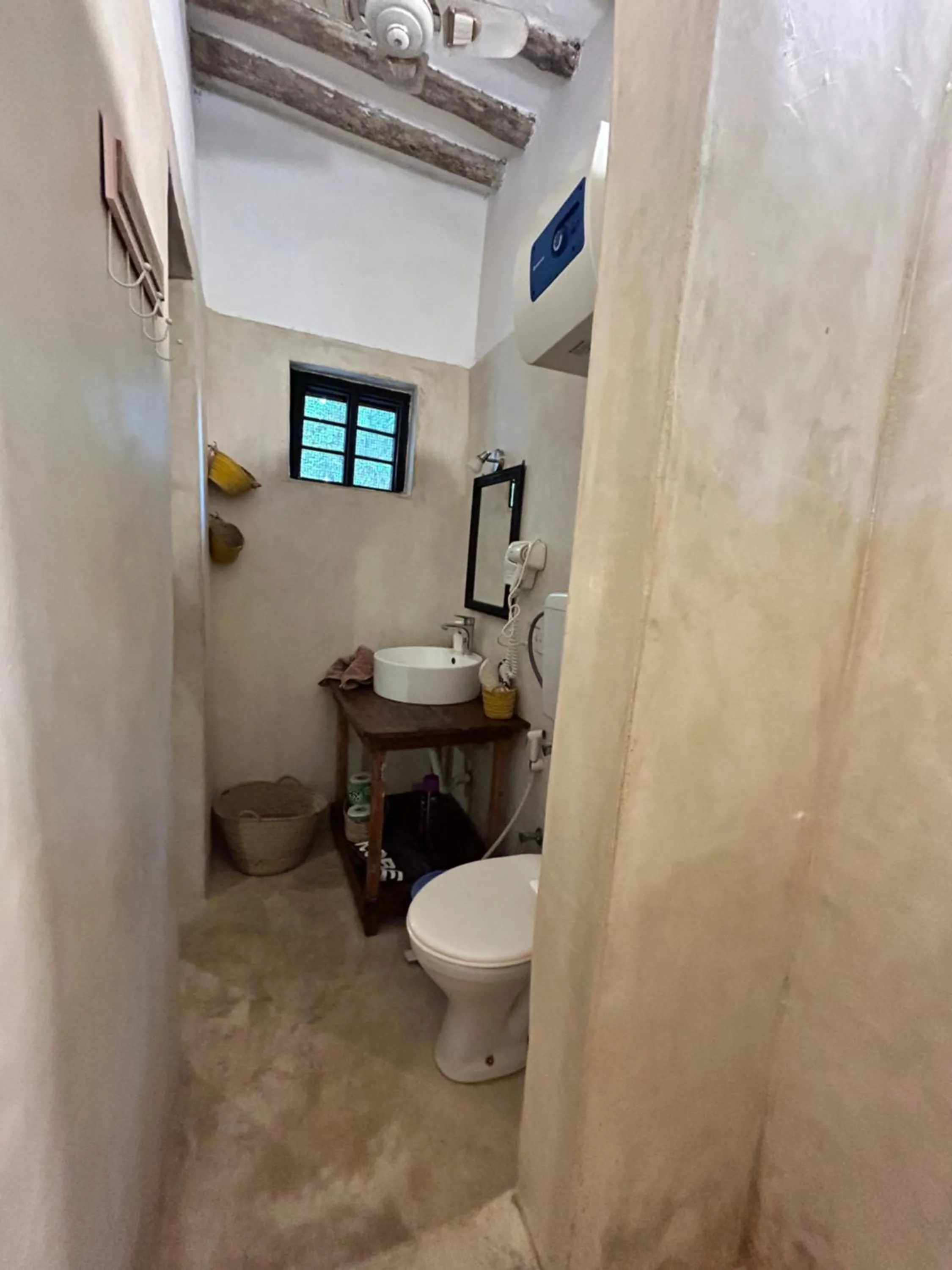 Bathroom in Bahari Beach Bungalows