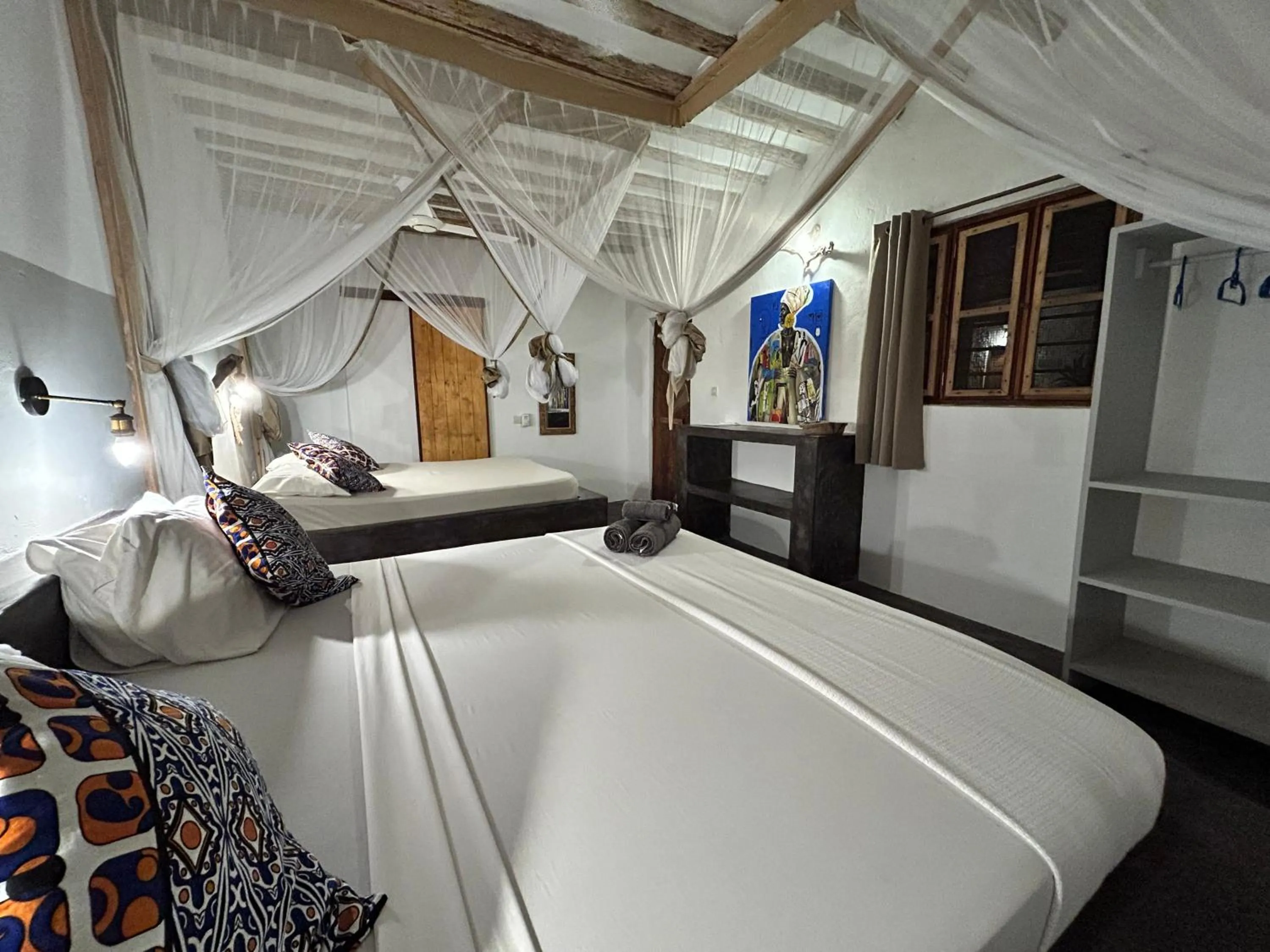 Bedroom, Bed in Bahari Beach Bungalows