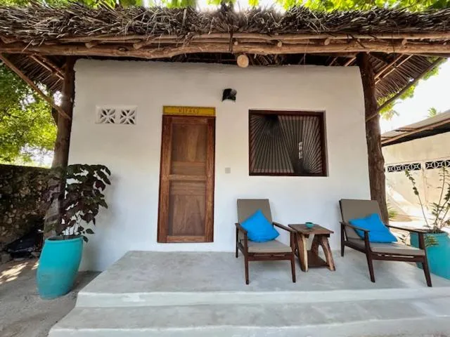 Property building in Bahari Beach Bungalows