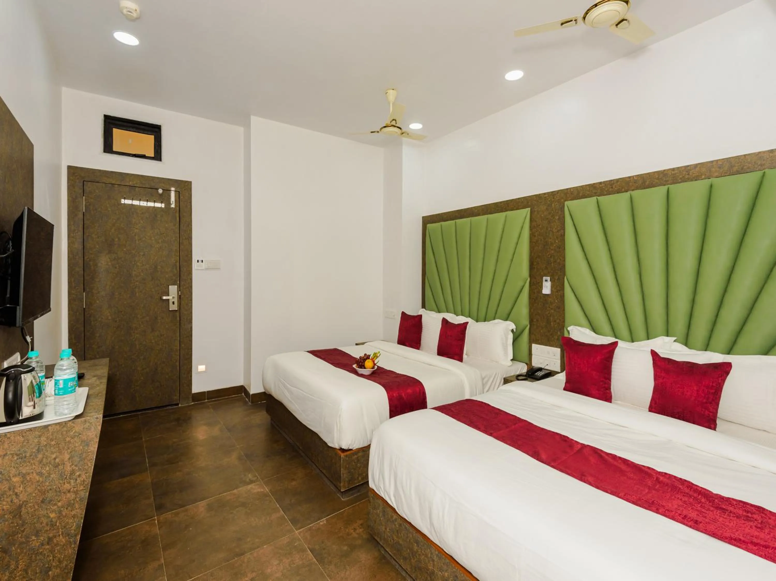 Bed in Hotel Zillion Executive - Kurla West Mumbai