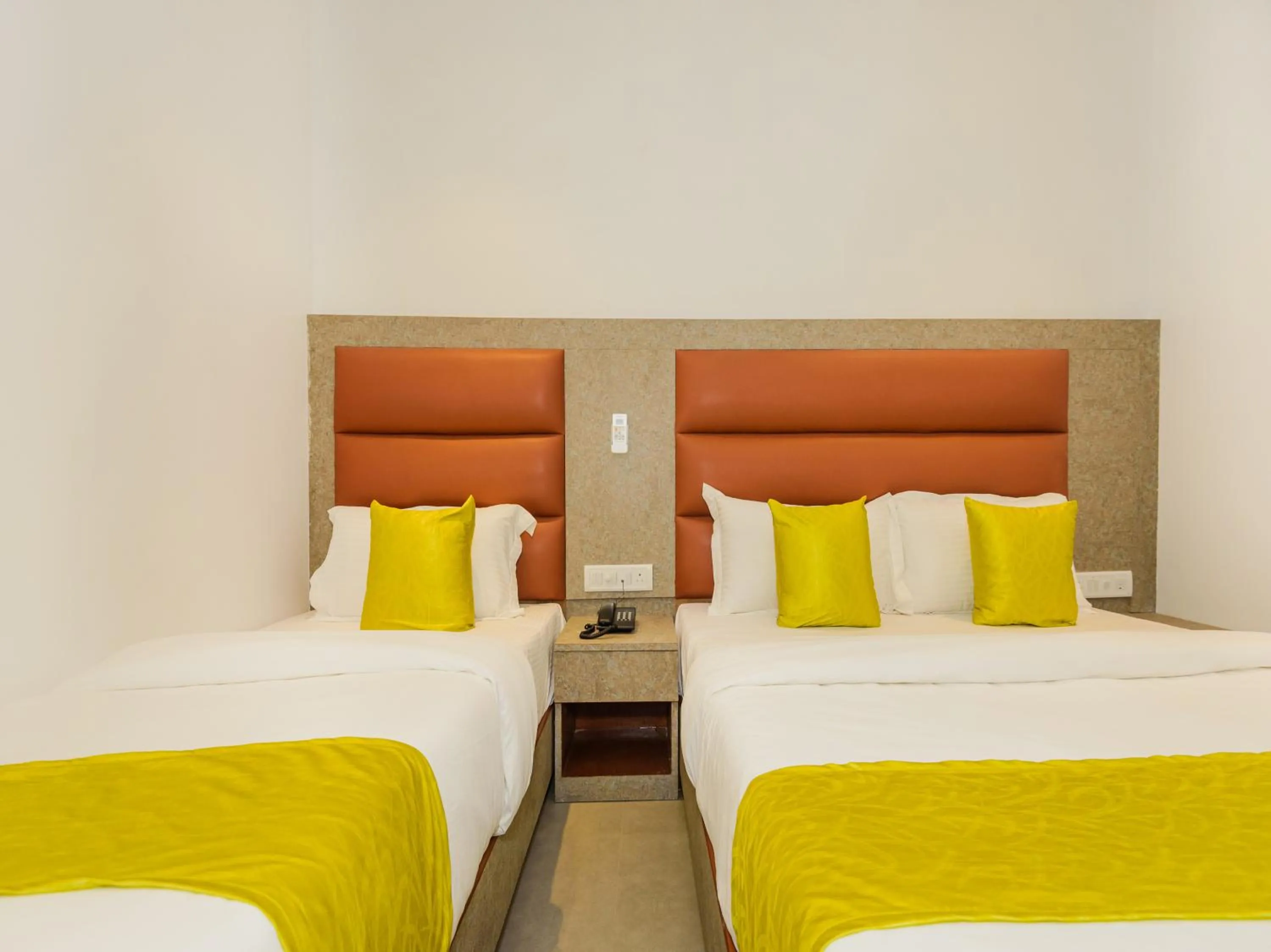 Bed in Hotel Zillion Executive - Kurla West Mumbai