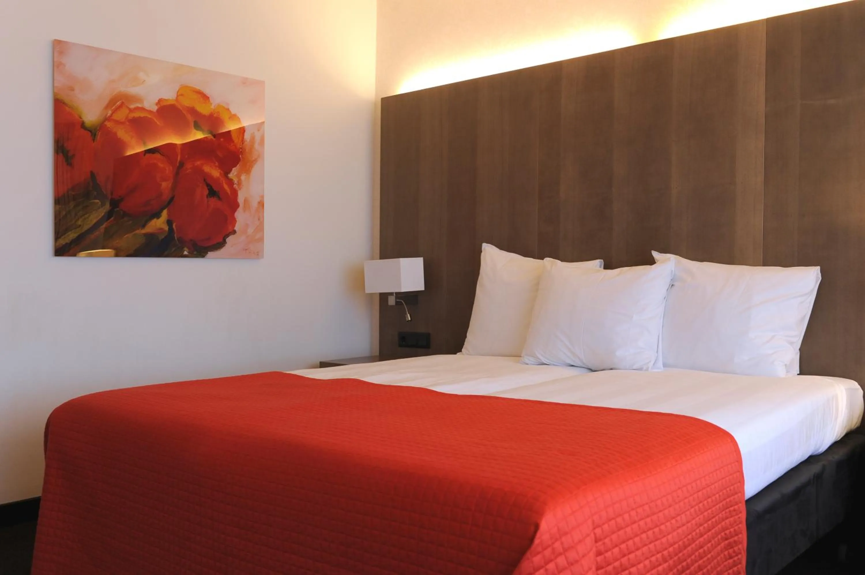 Bedroom, Bed in Van der Valk Hotel de Bilt-Utrecht