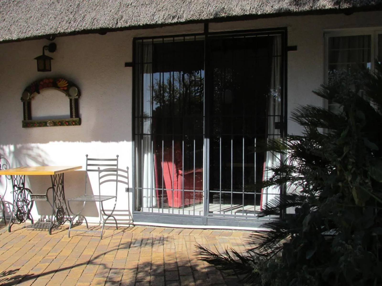 Facade/entrance in Acacia House Executive Suite