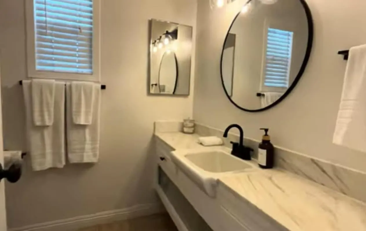 Ocean View Studio Manhattan Beach