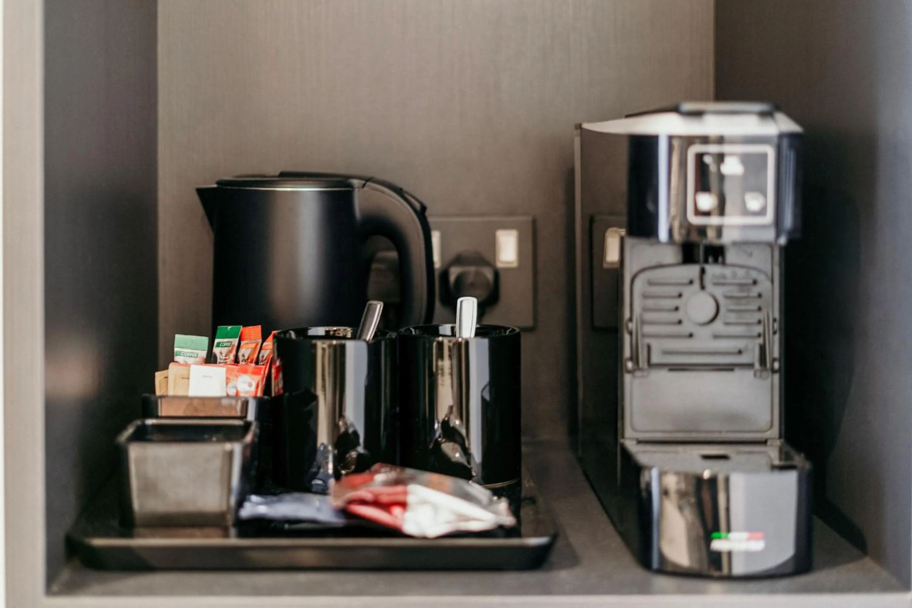 Coffee/tea facilities in SO City Hotel Adults Only