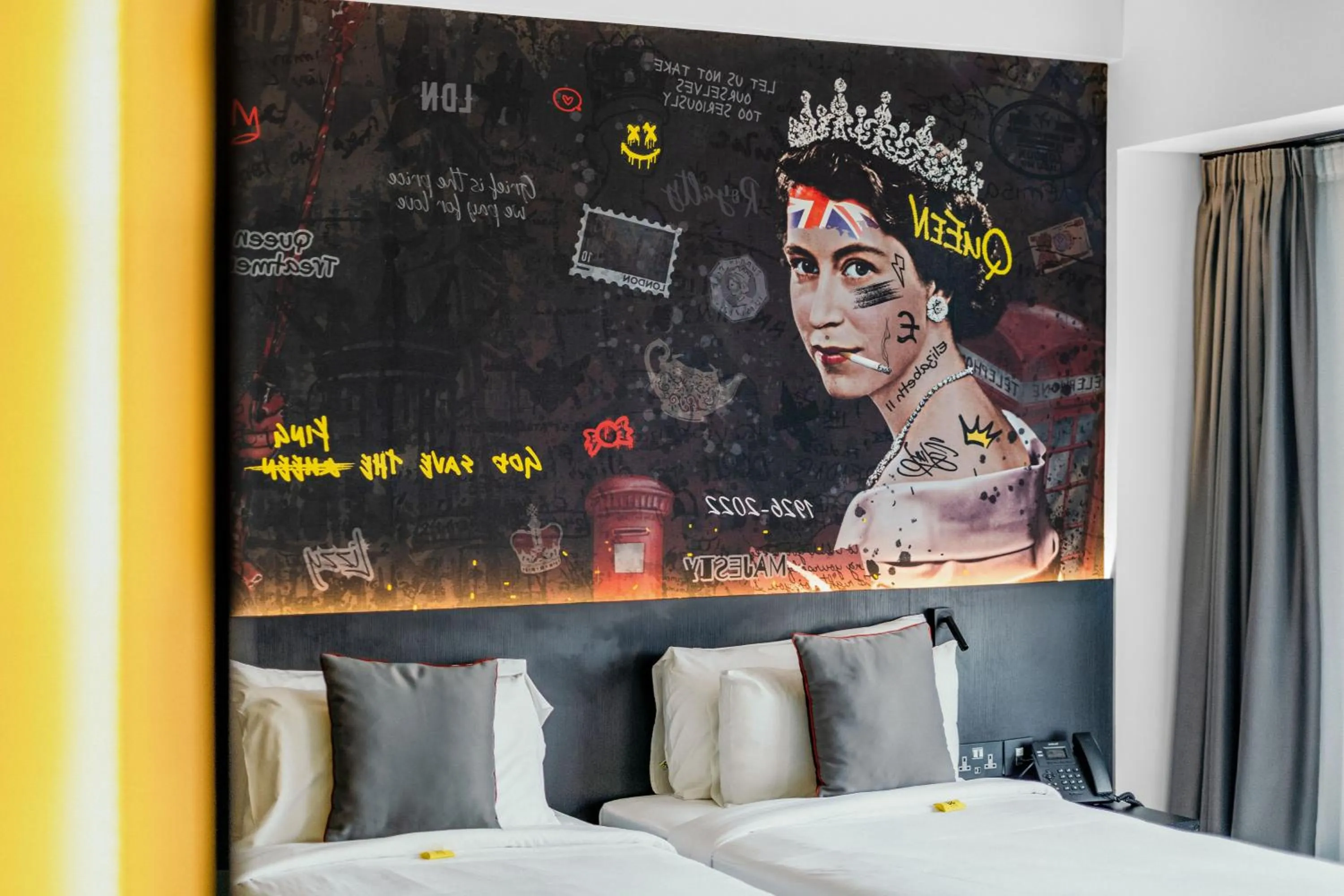 Bed in SO City Hotel Adults Only