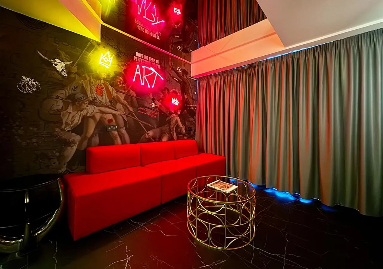 Seating area in SO City Hotel Adults Only