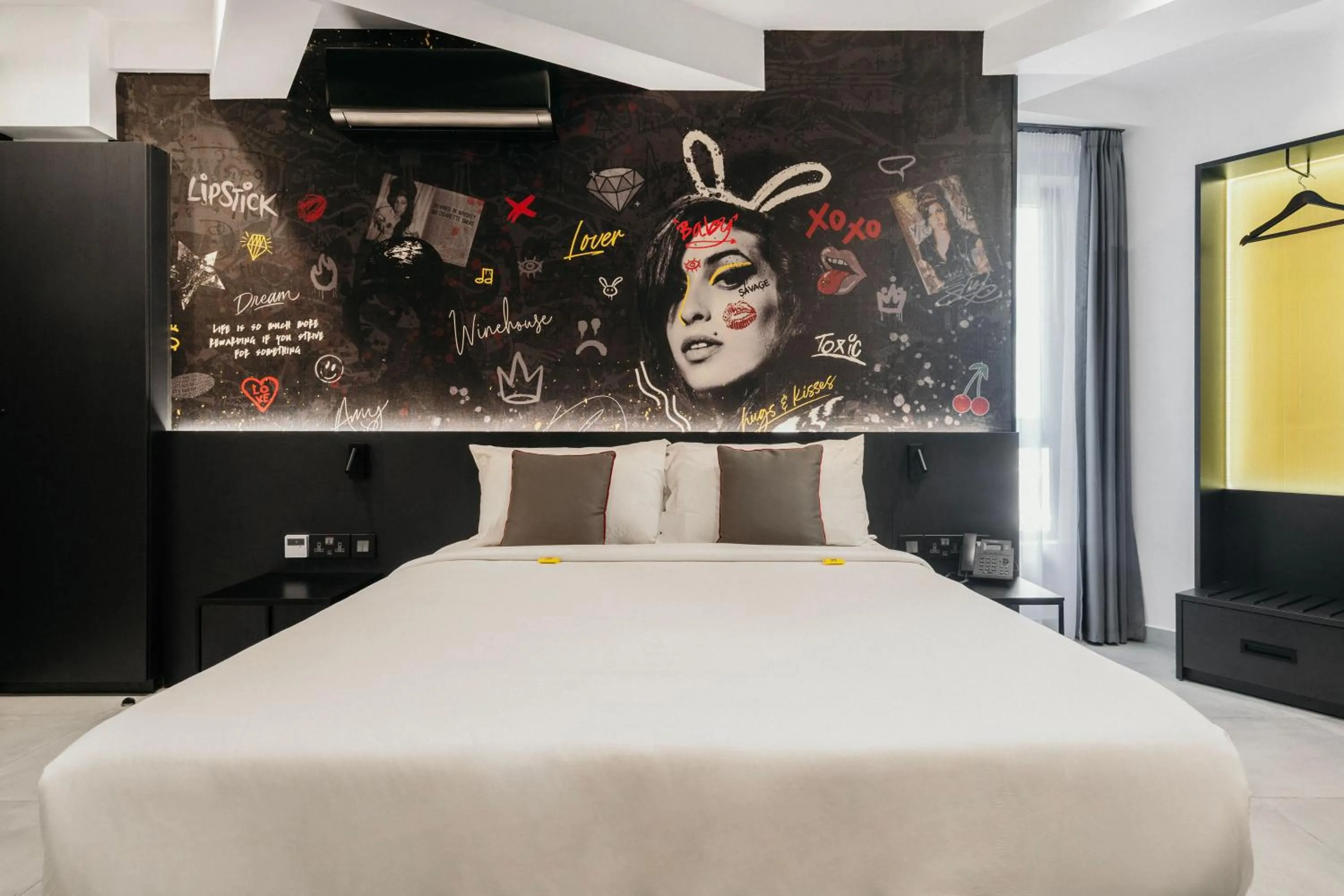 Photo of the whole room, Bed in SO City Hotel Adults Only