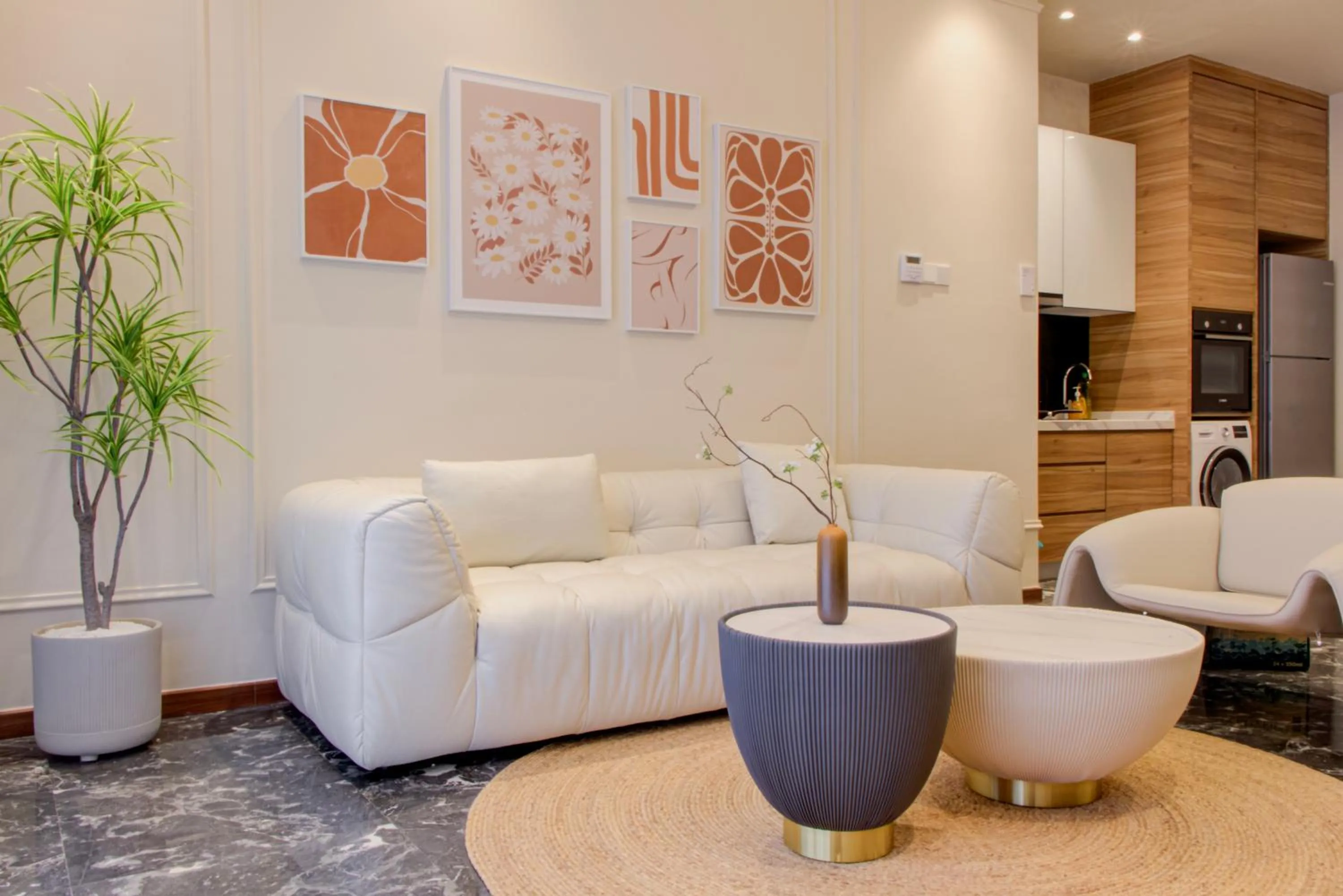 Living room in Royce Residence KLCC by MUSAE Kuala Lumpur